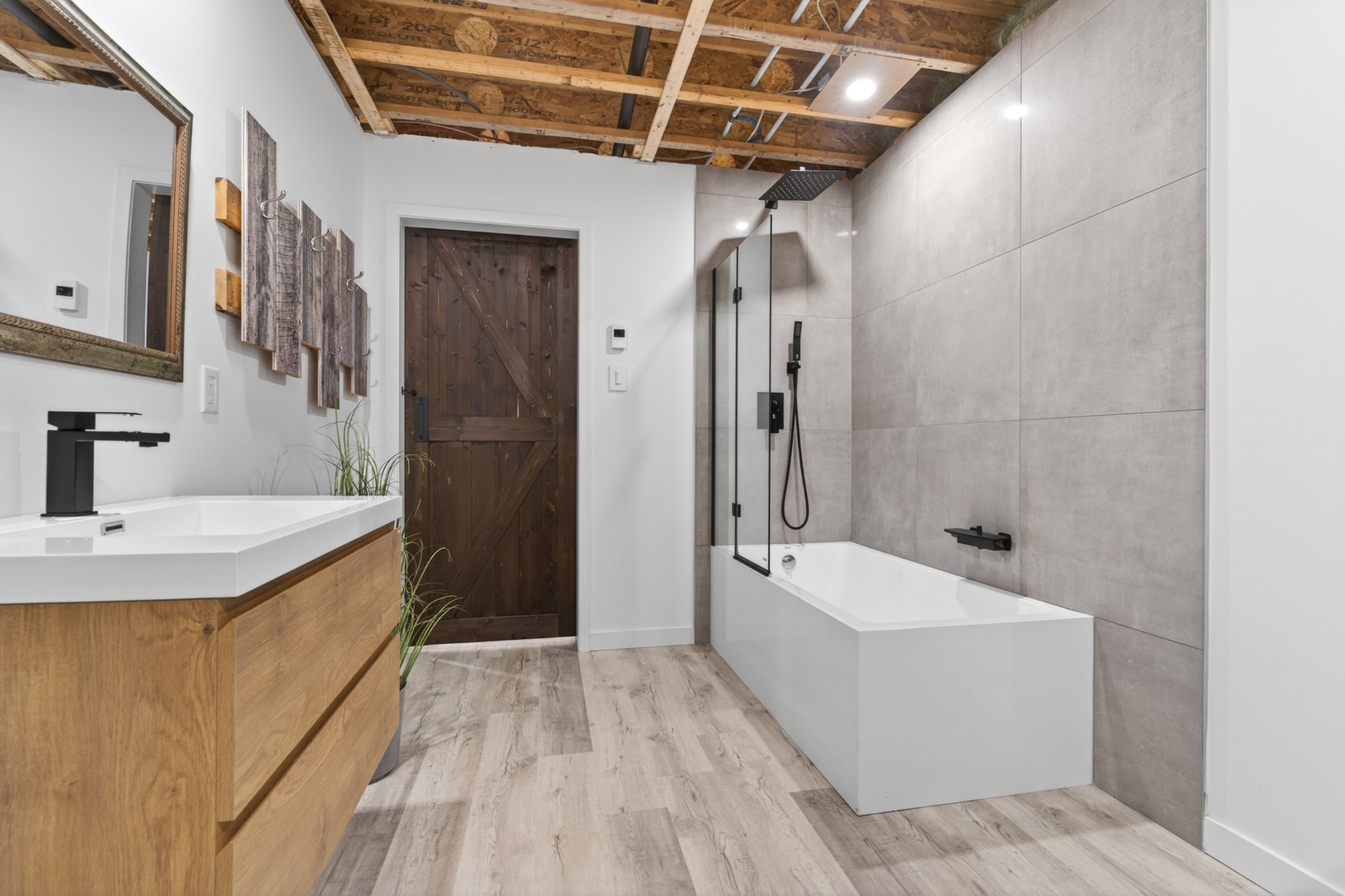 Bathroom in the basement (the ceiling can be close