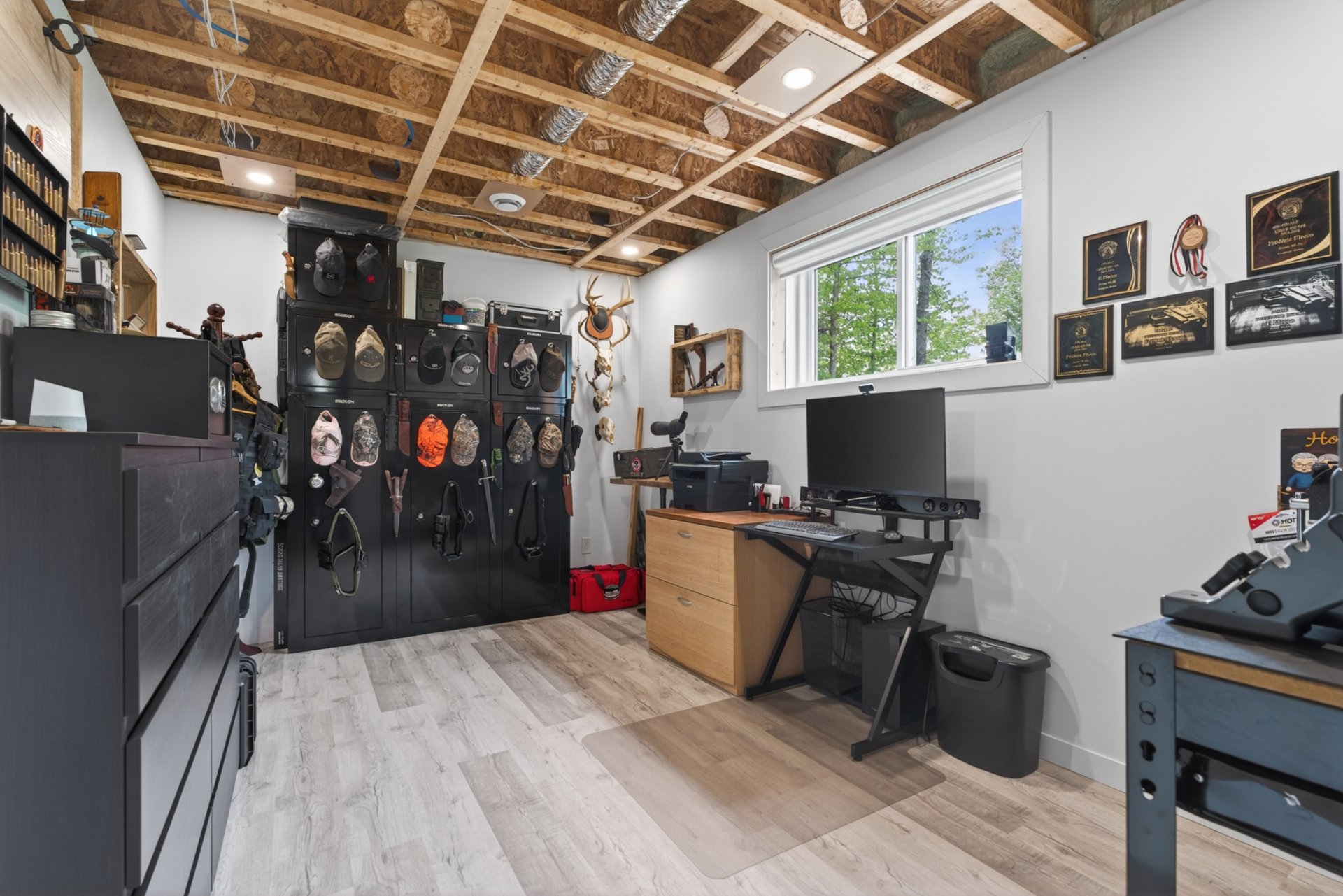 Basement bedroom/office - Industrial style ceiling