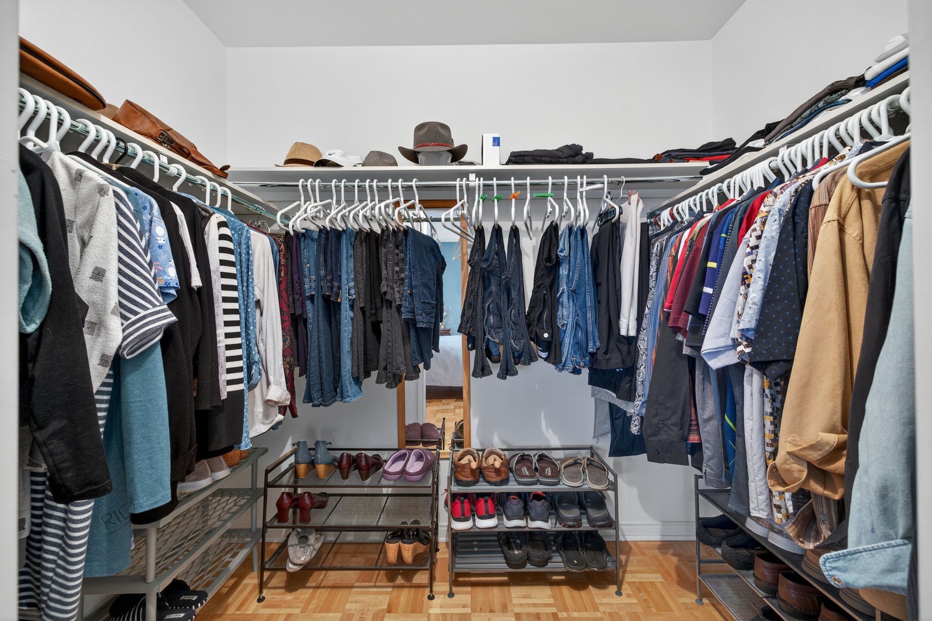 Walk-in closet