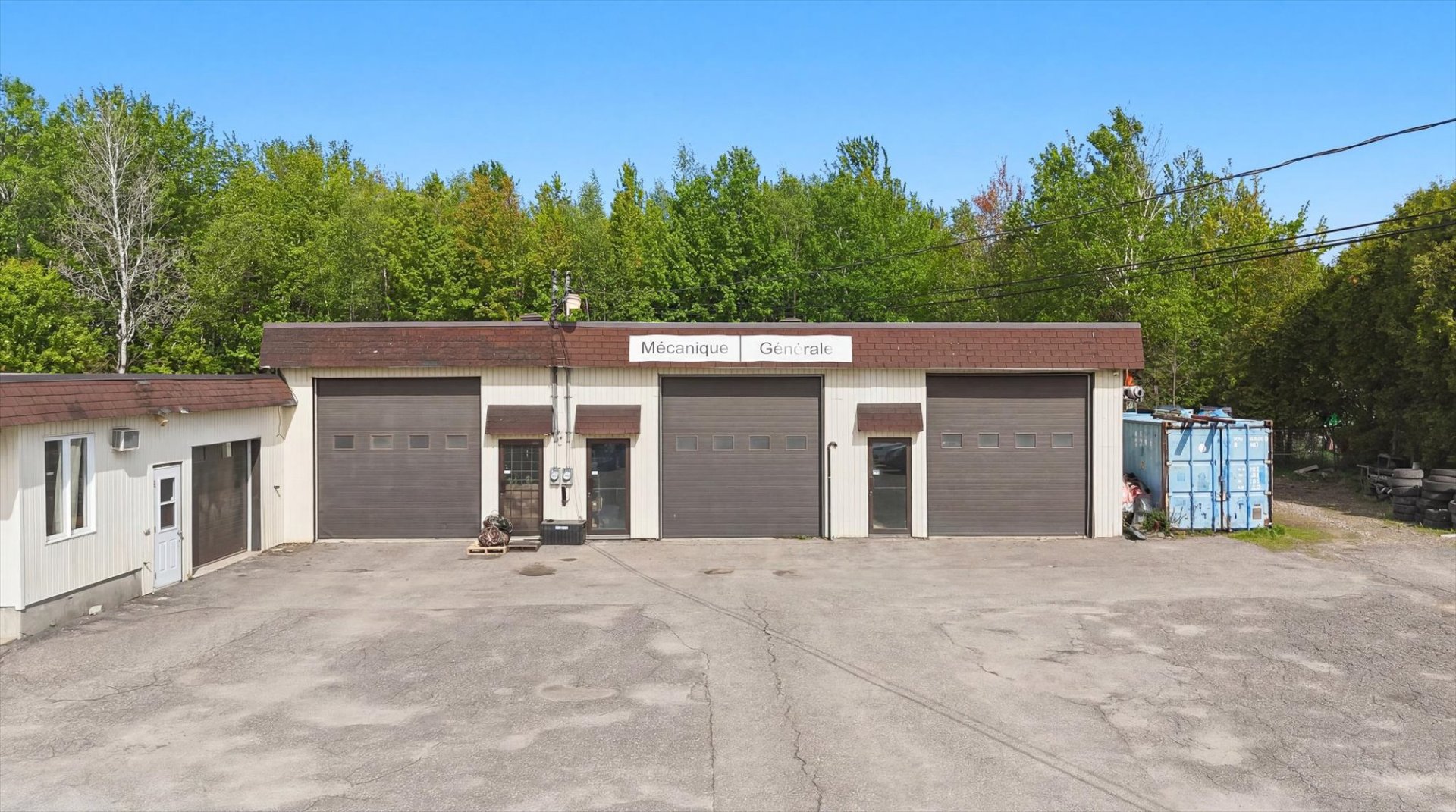 Garage