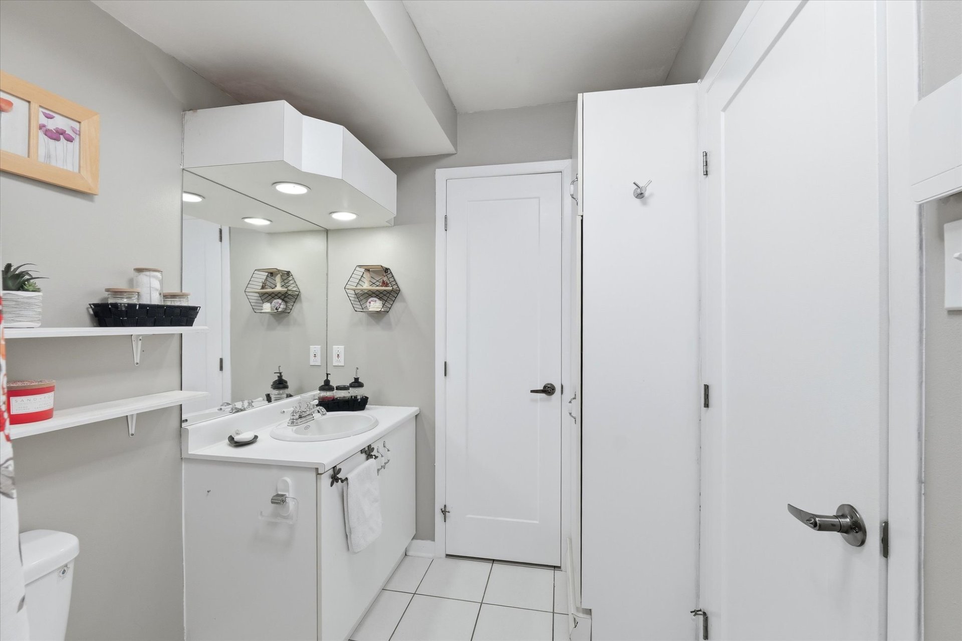 Salle de bains attenante à la CCP