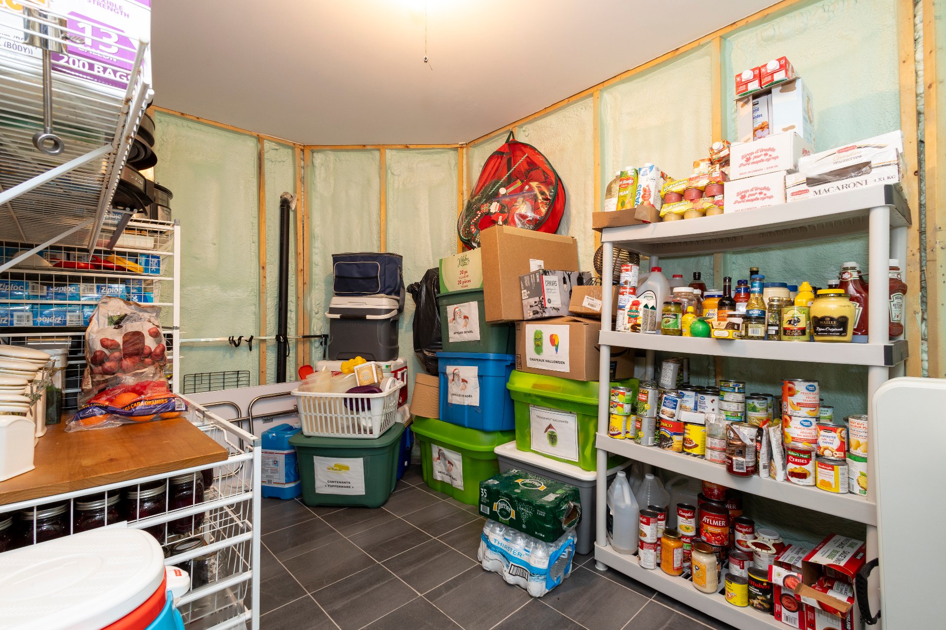 Cave/ chambre froide