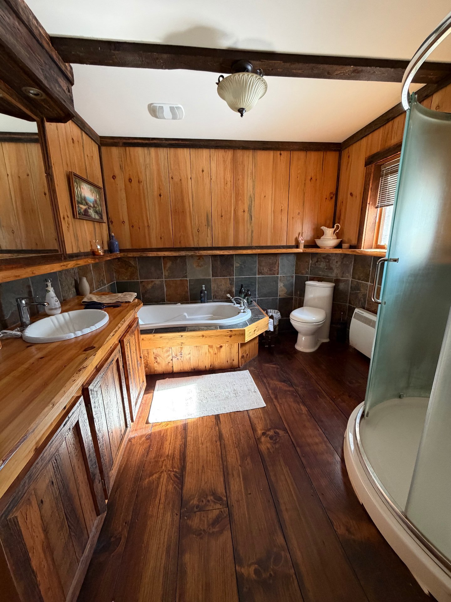 Salle de bains attenante à la CCP
