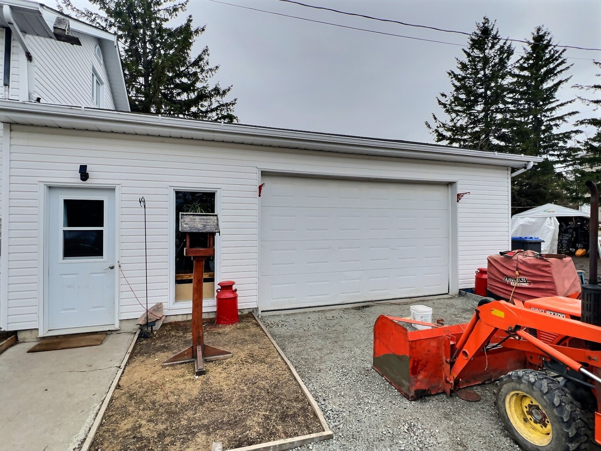 Garage