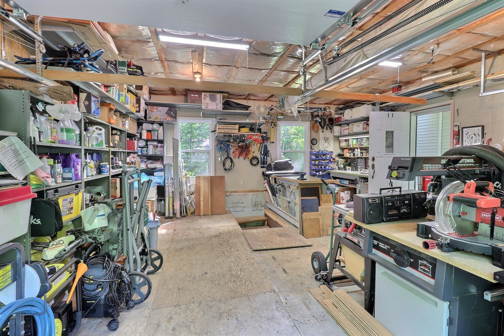 Garage