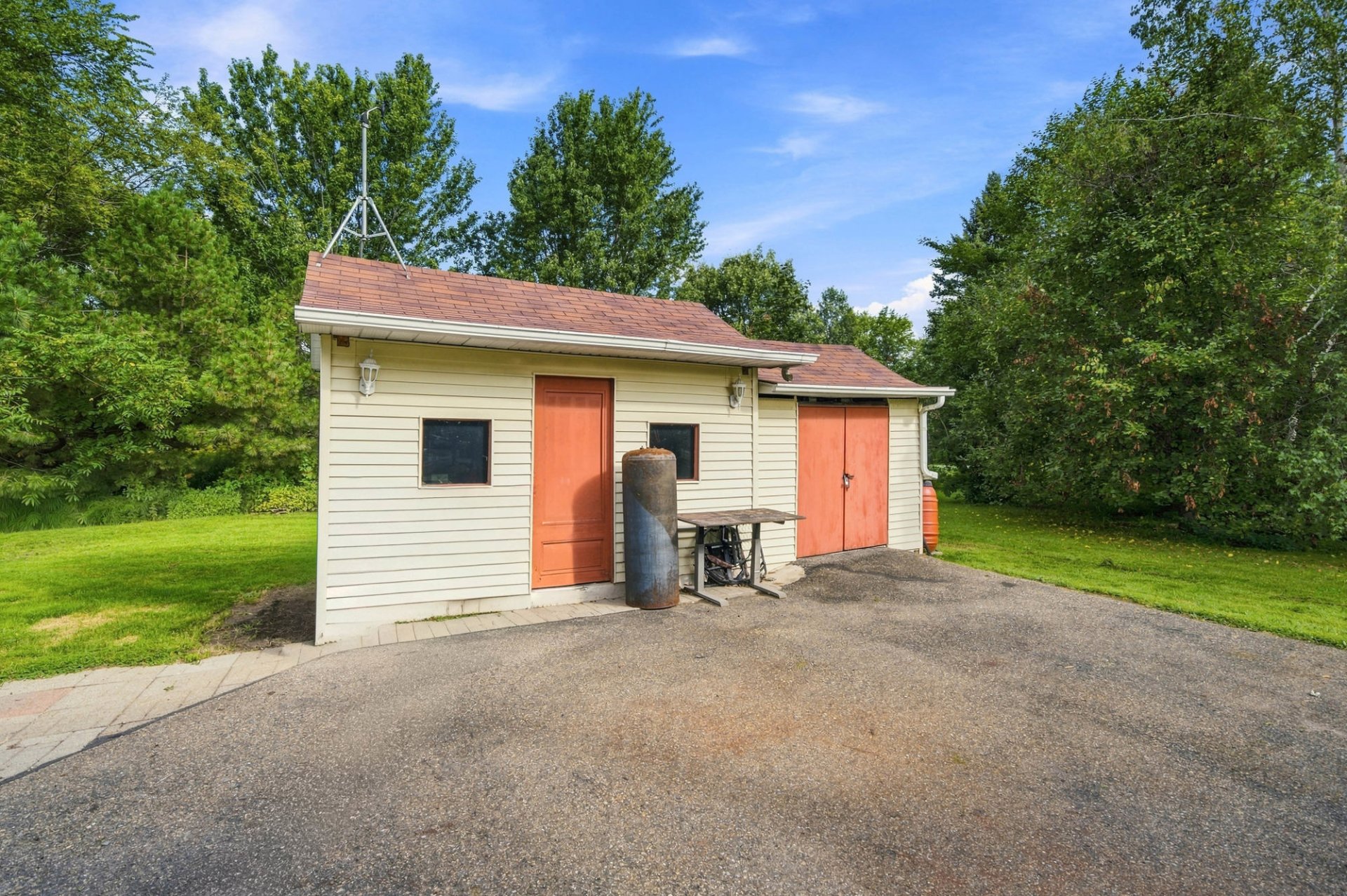Shed
