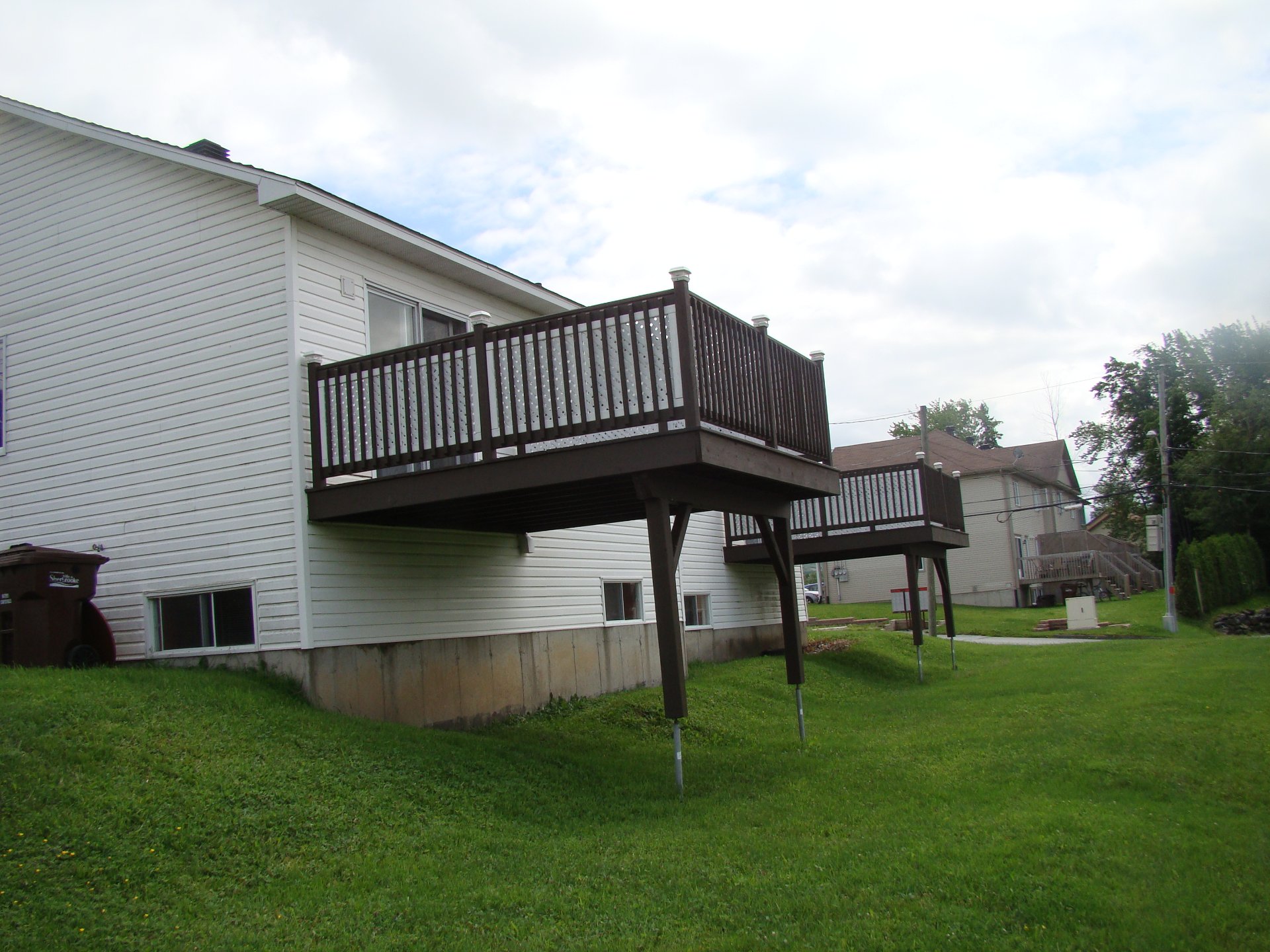 Shipping (door/dock)