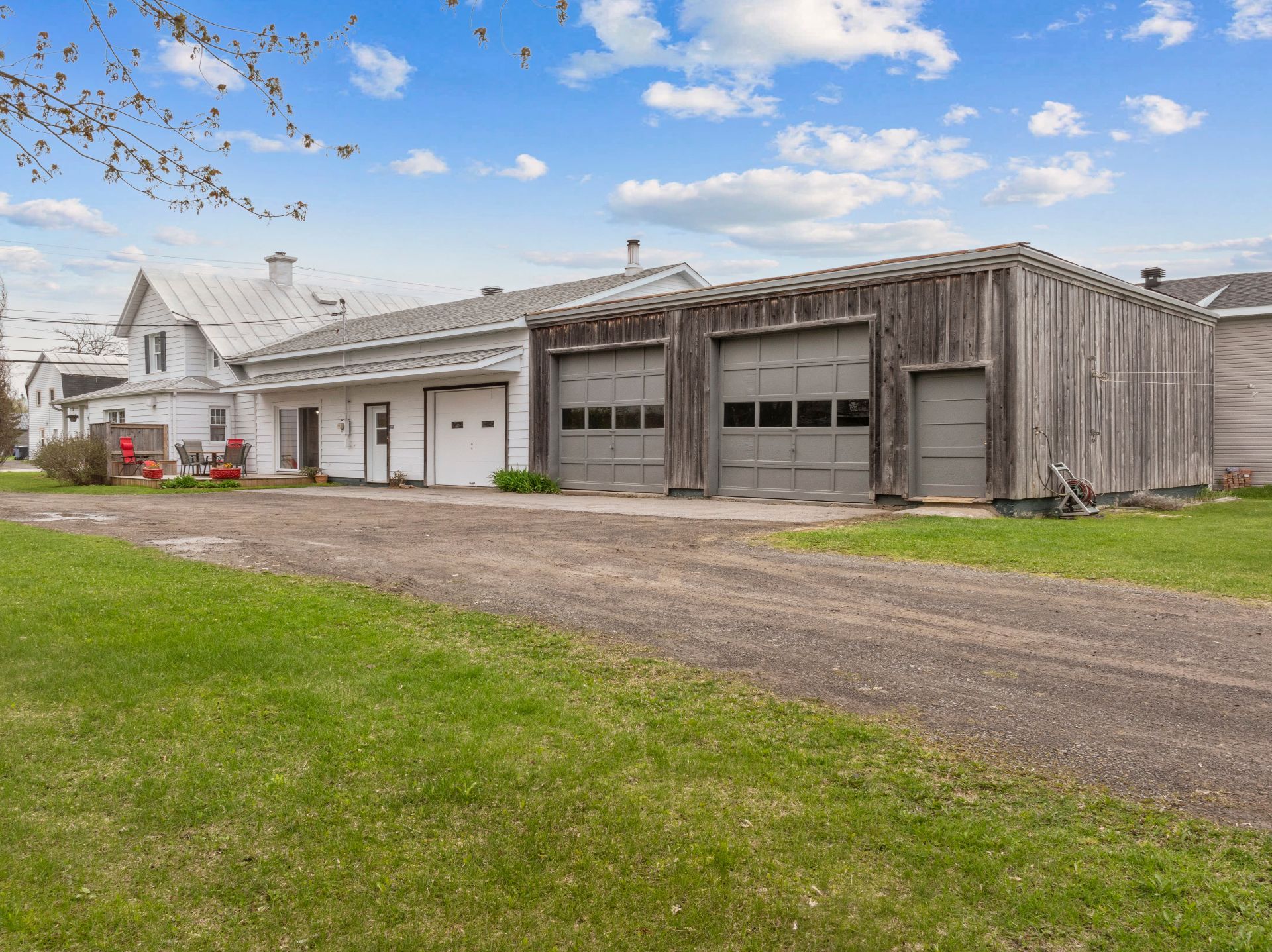 Garage