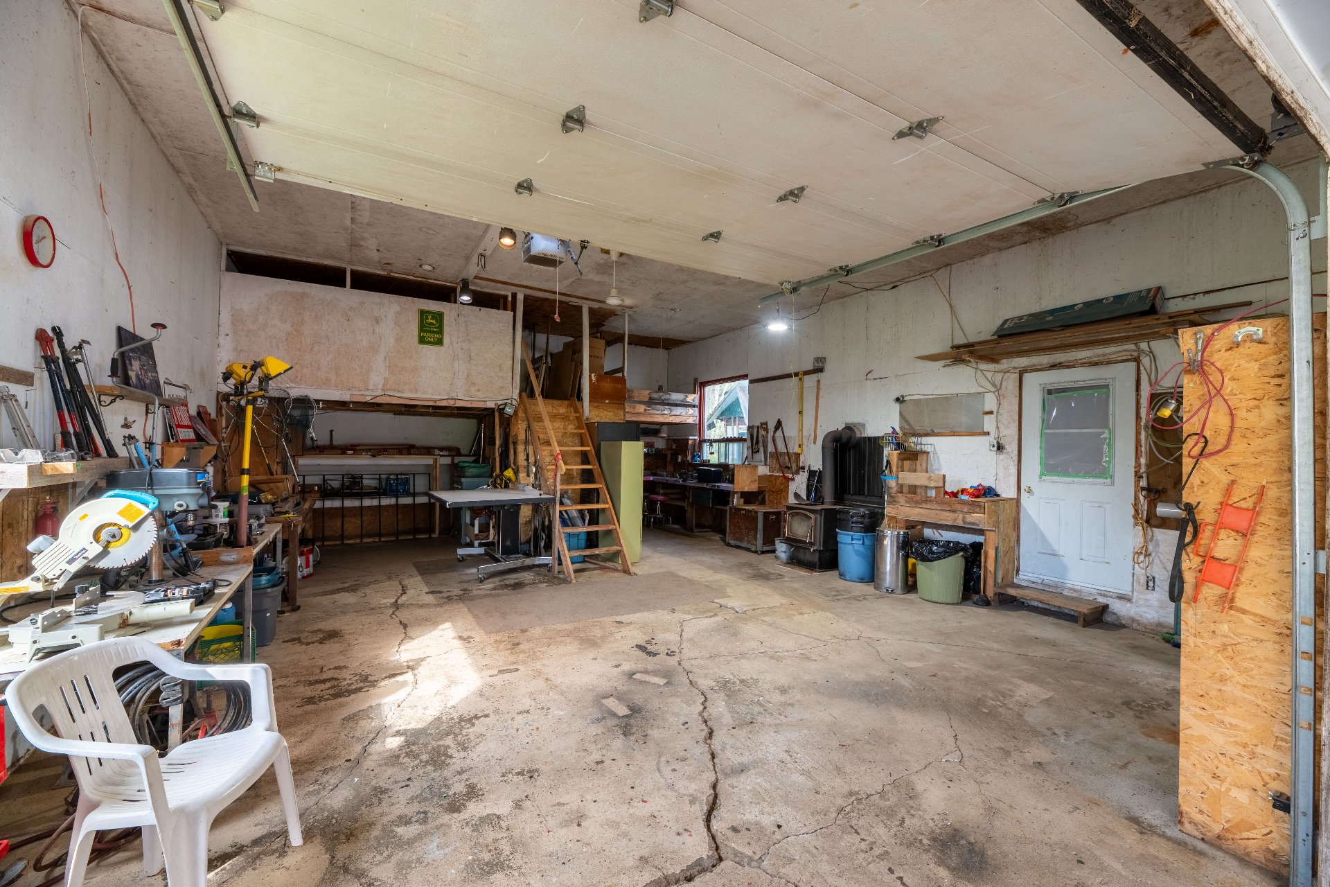 Garage