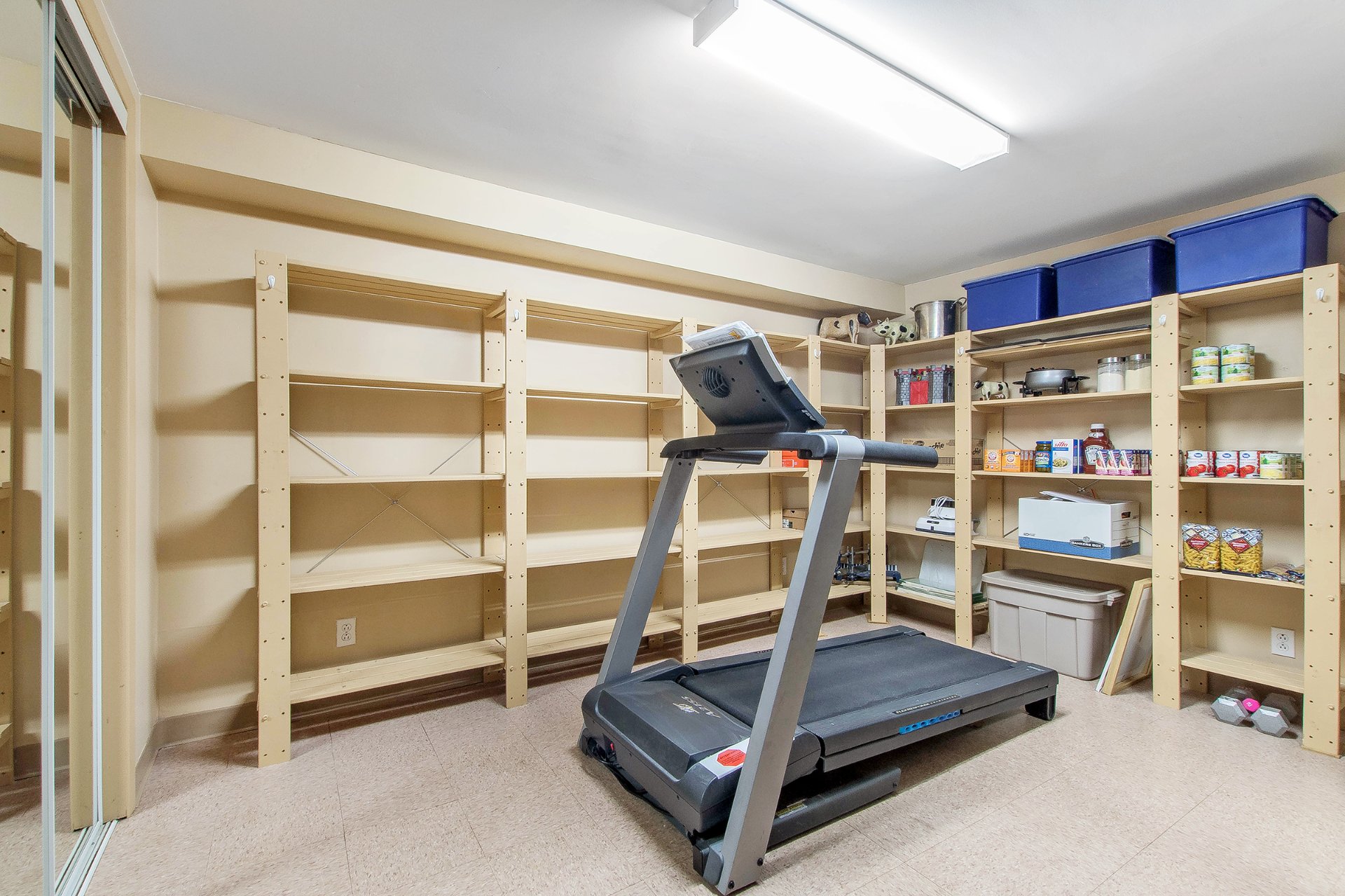 ou chambre (fenêtre)