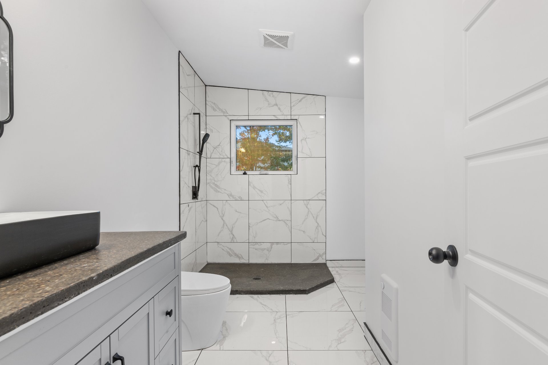 Salle de bains attenante à la CCP