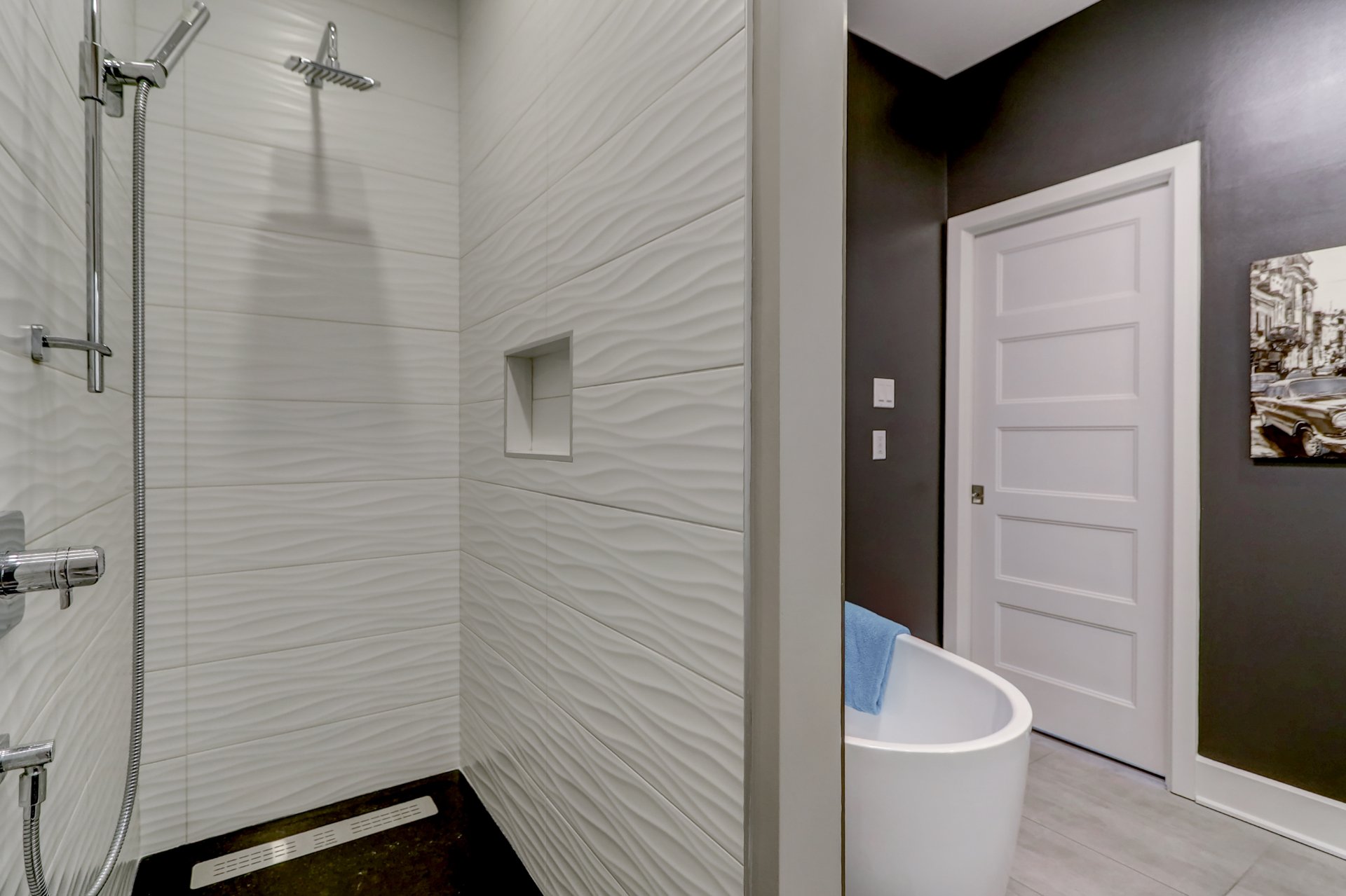 Salle de bains attenante à la CCP