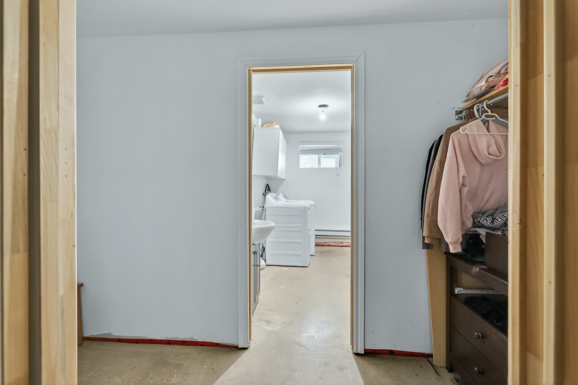 Walk-in closet