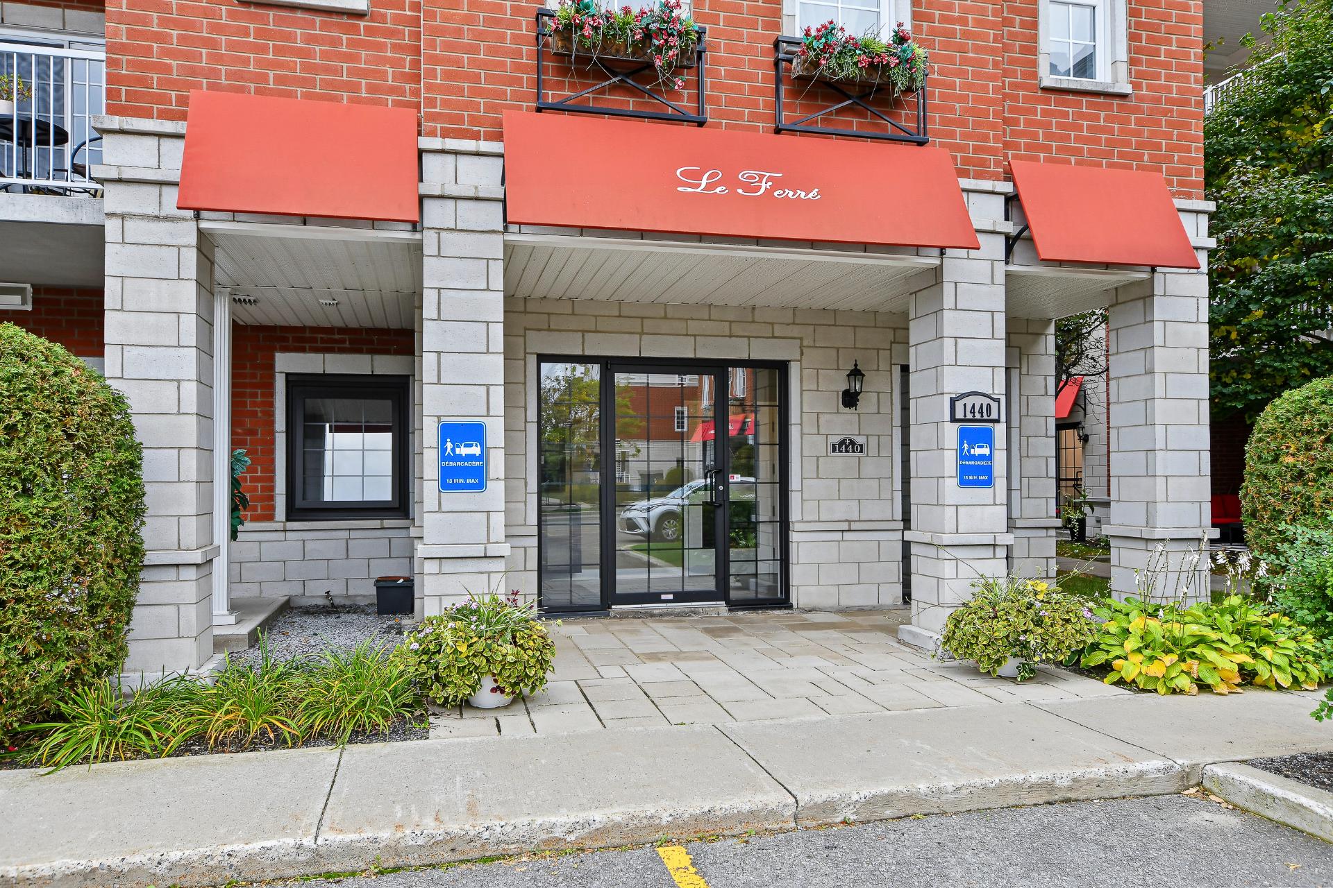 Entrée extérieure