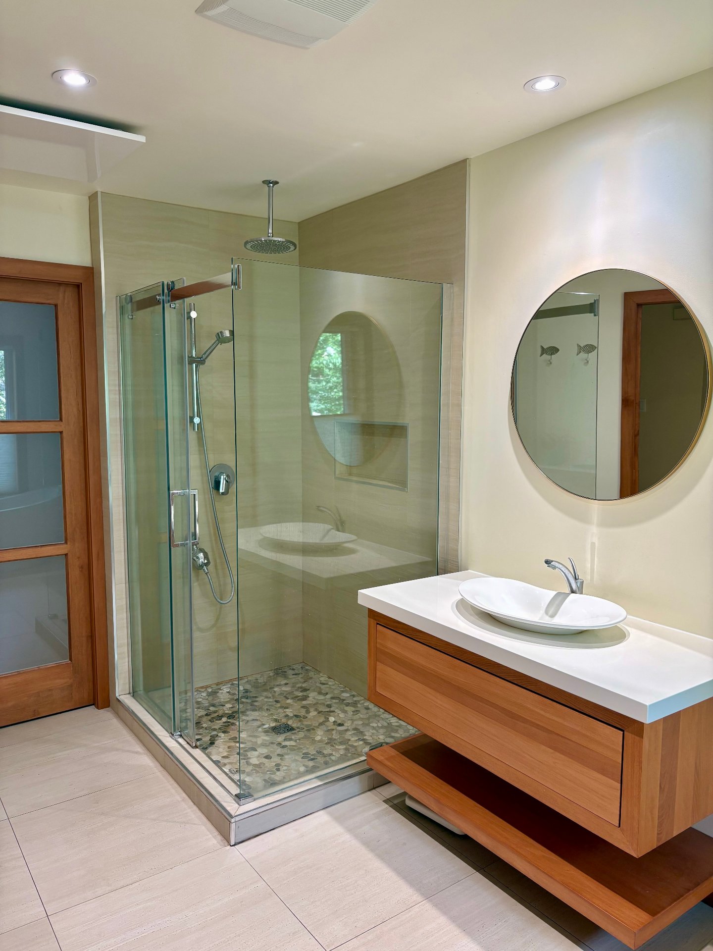 Salle de bains attenante à la CCP