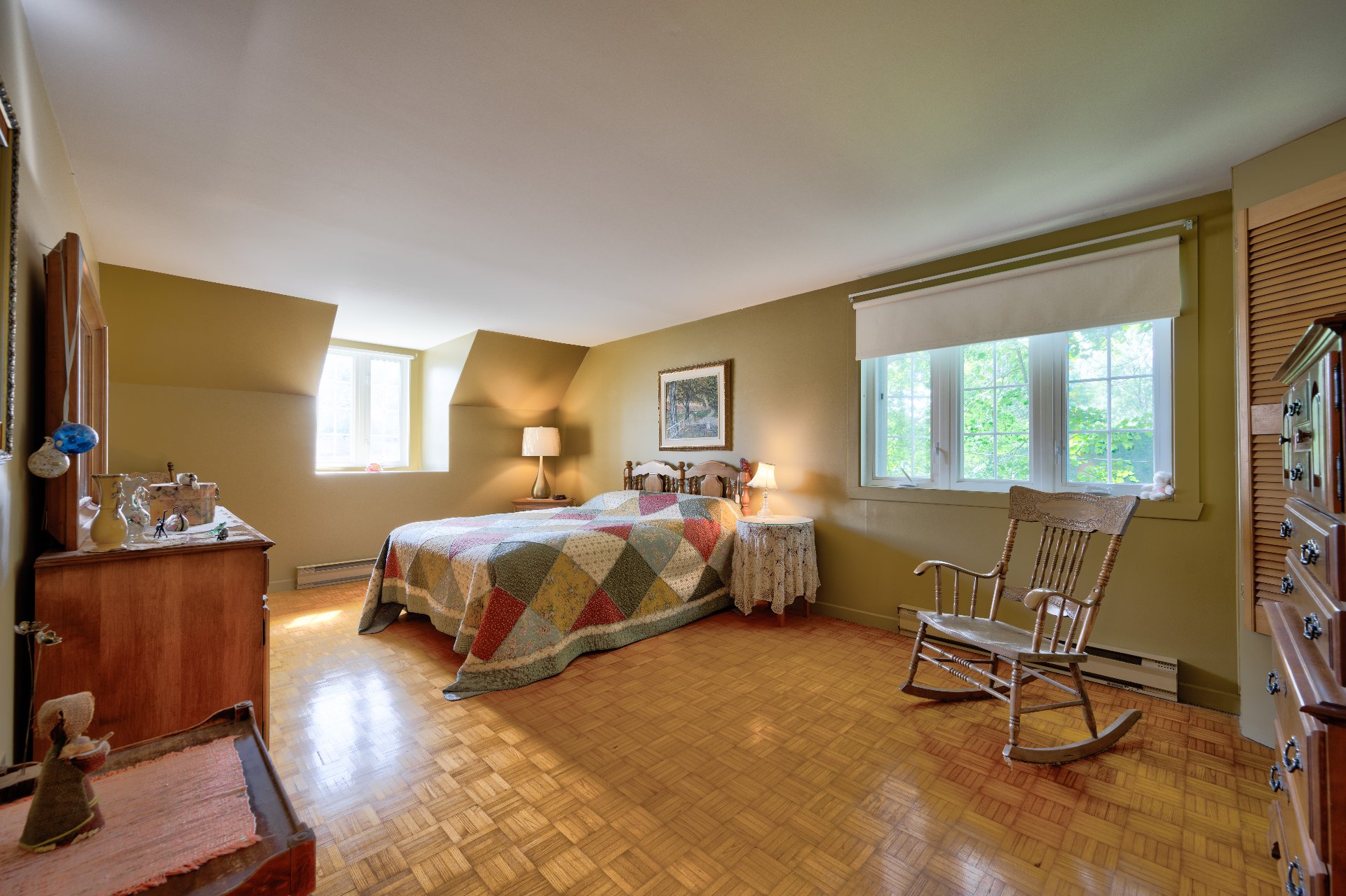 Primary bedroom