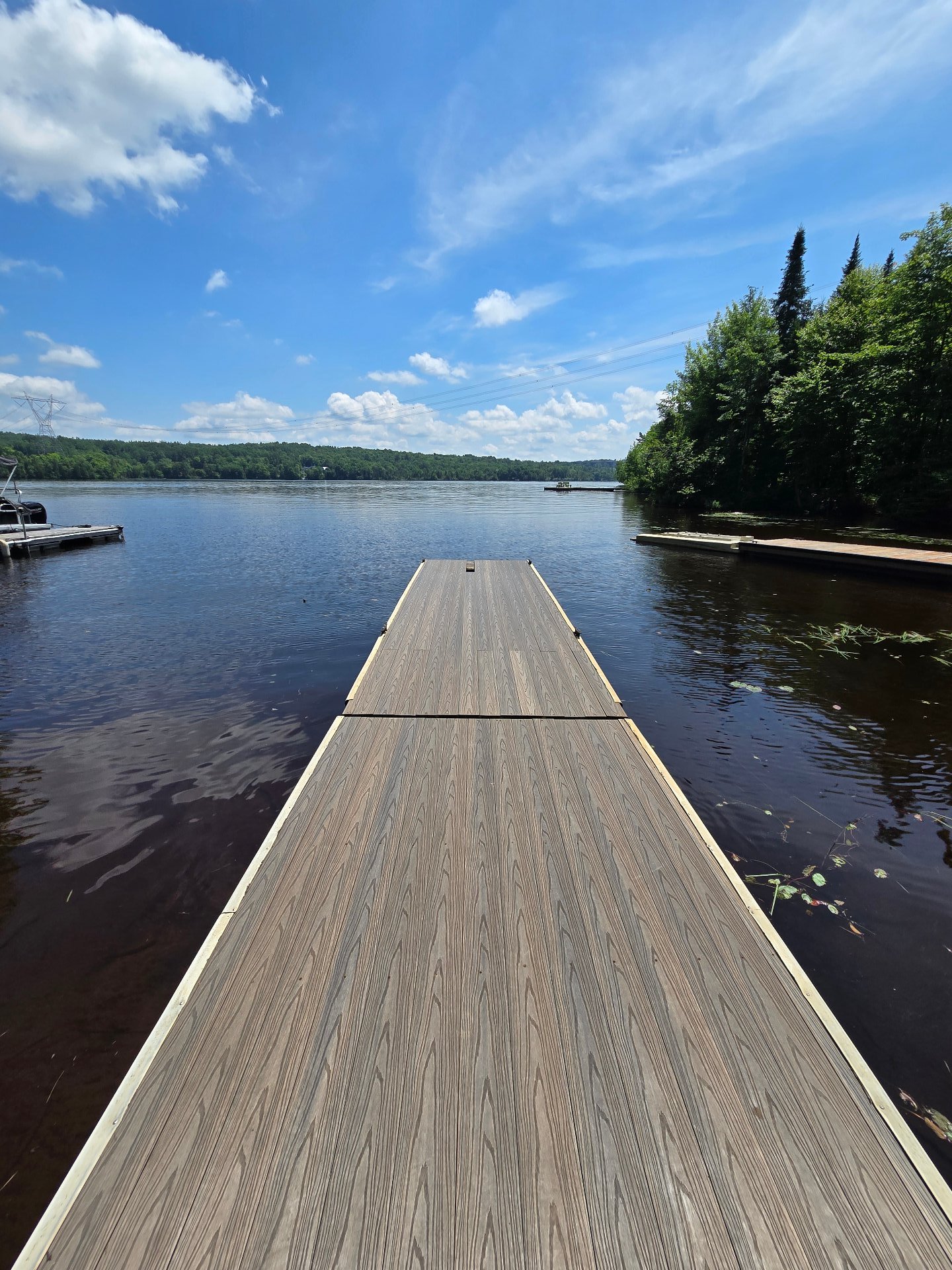 Accès au plan d'eau