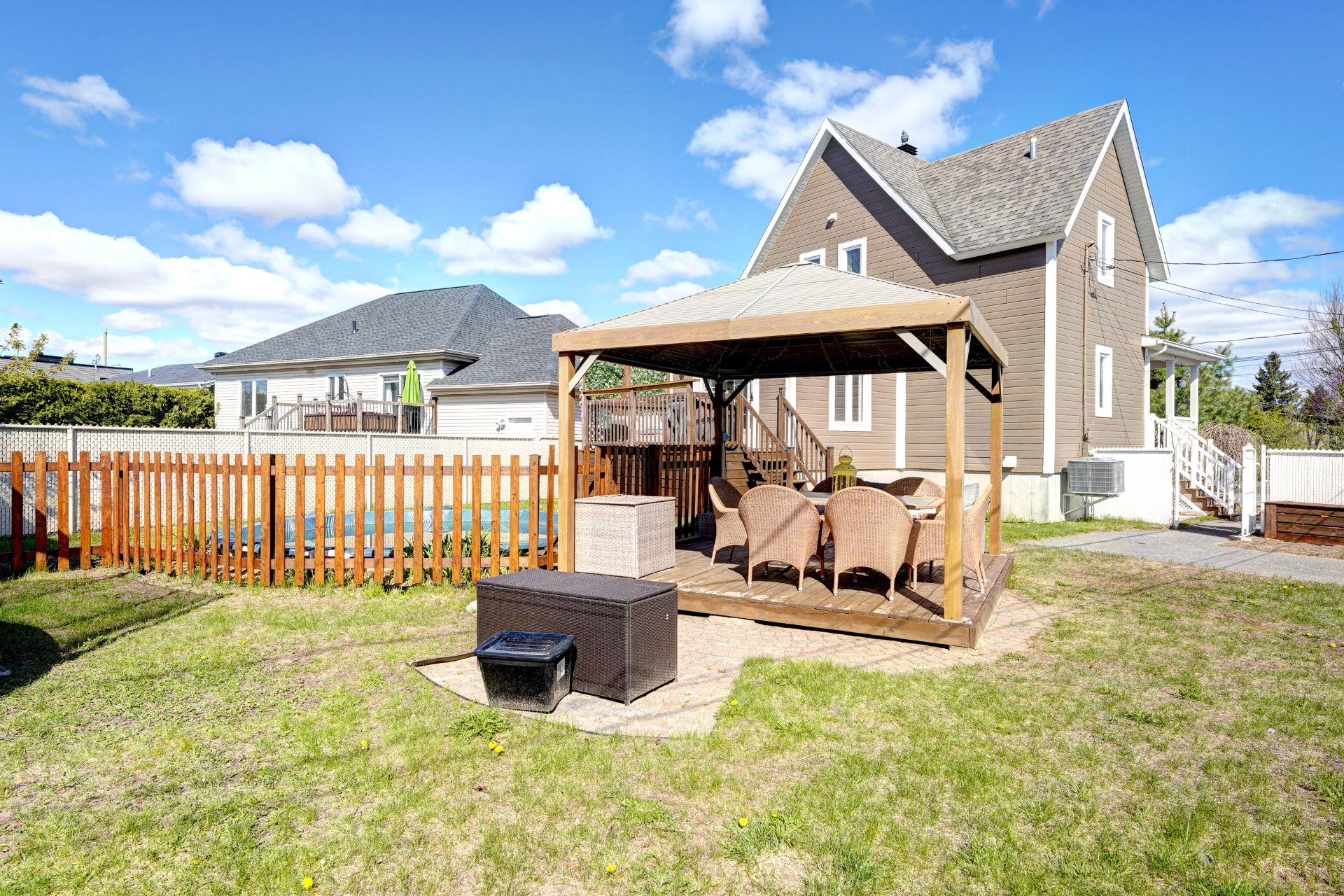 Back facade