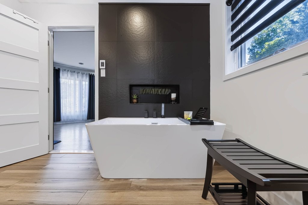 Salle de bains attenante à la CCP