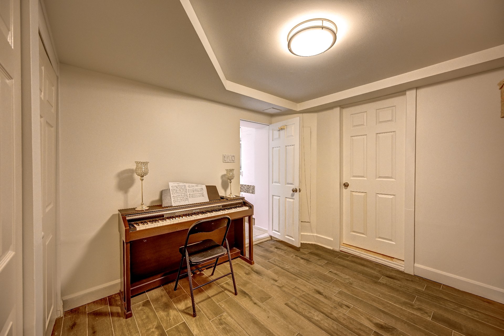 Room can be used as an office