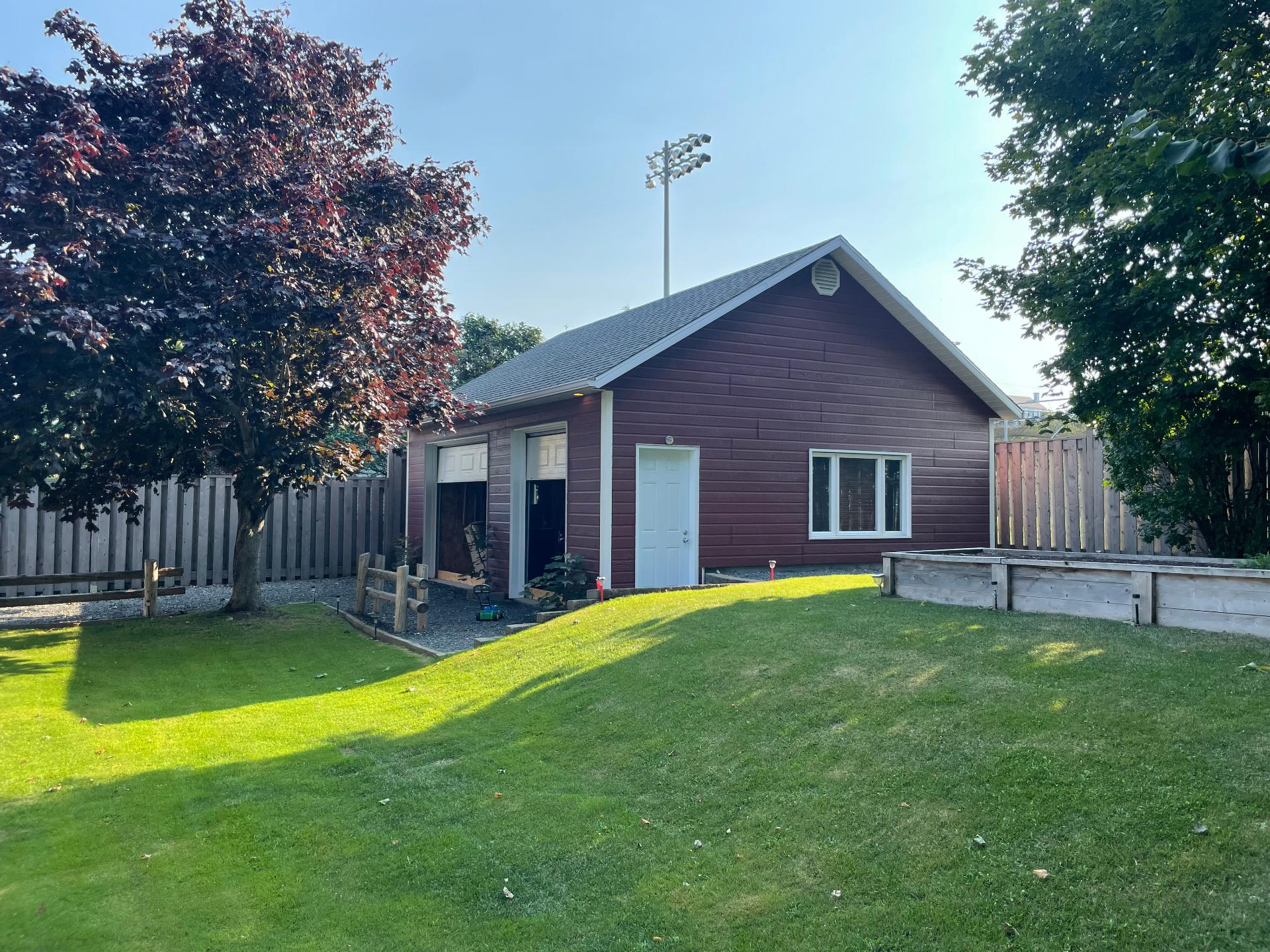 Garage