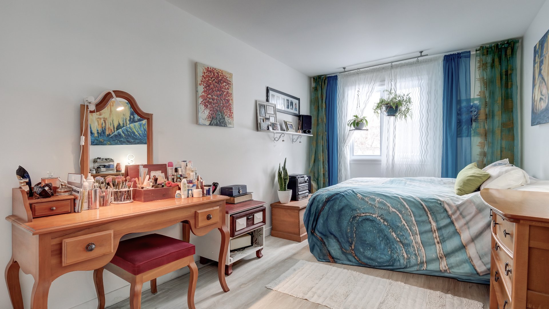 Primary bedroom
