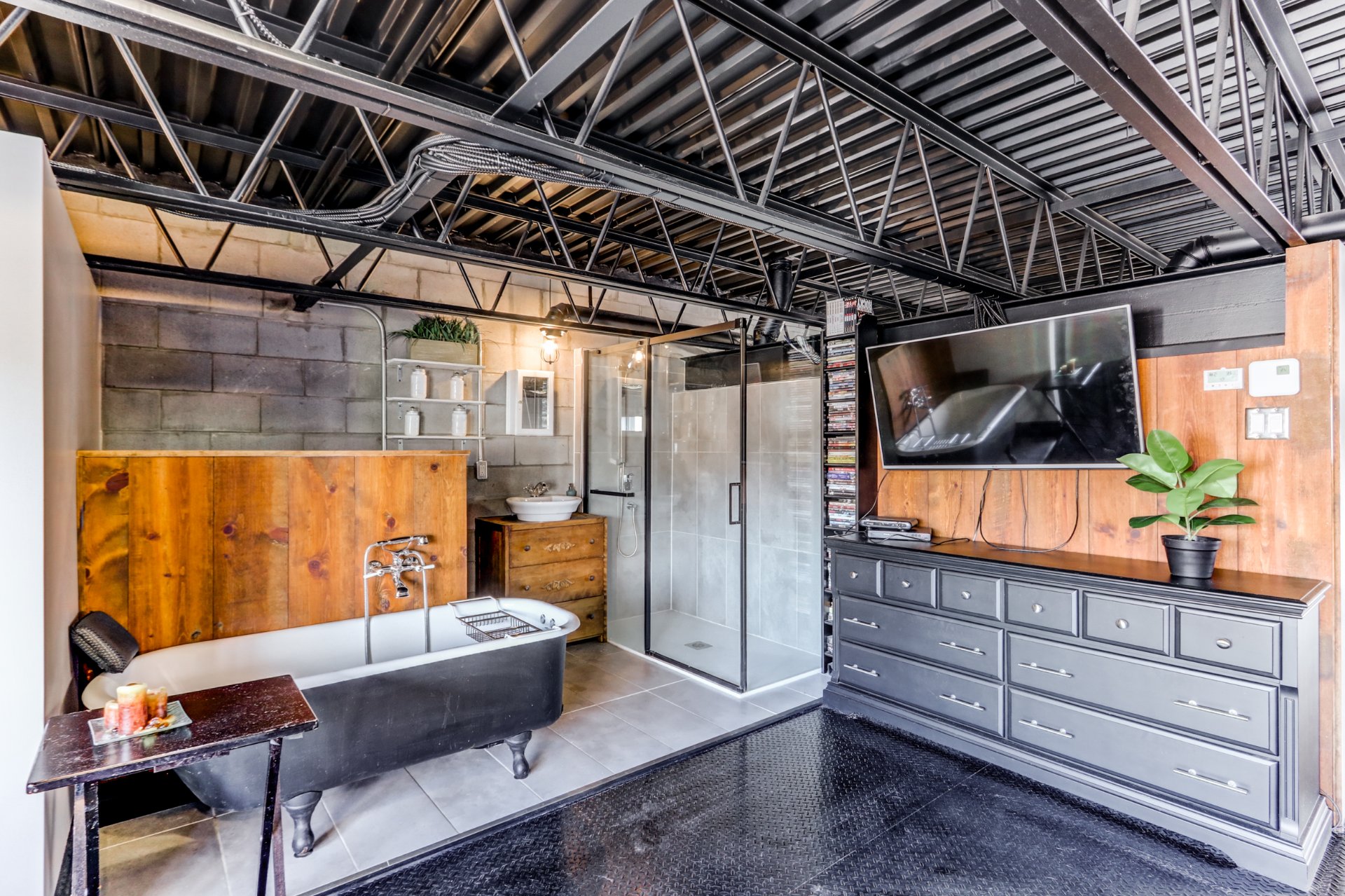 Salle de bains attenante à la CCP