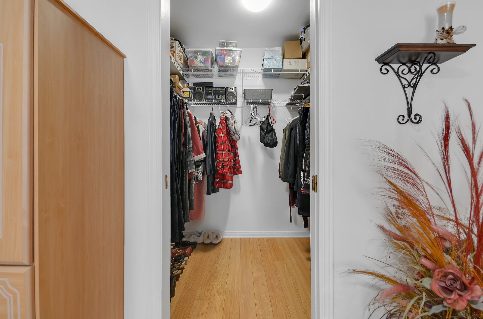 Walk-in closet