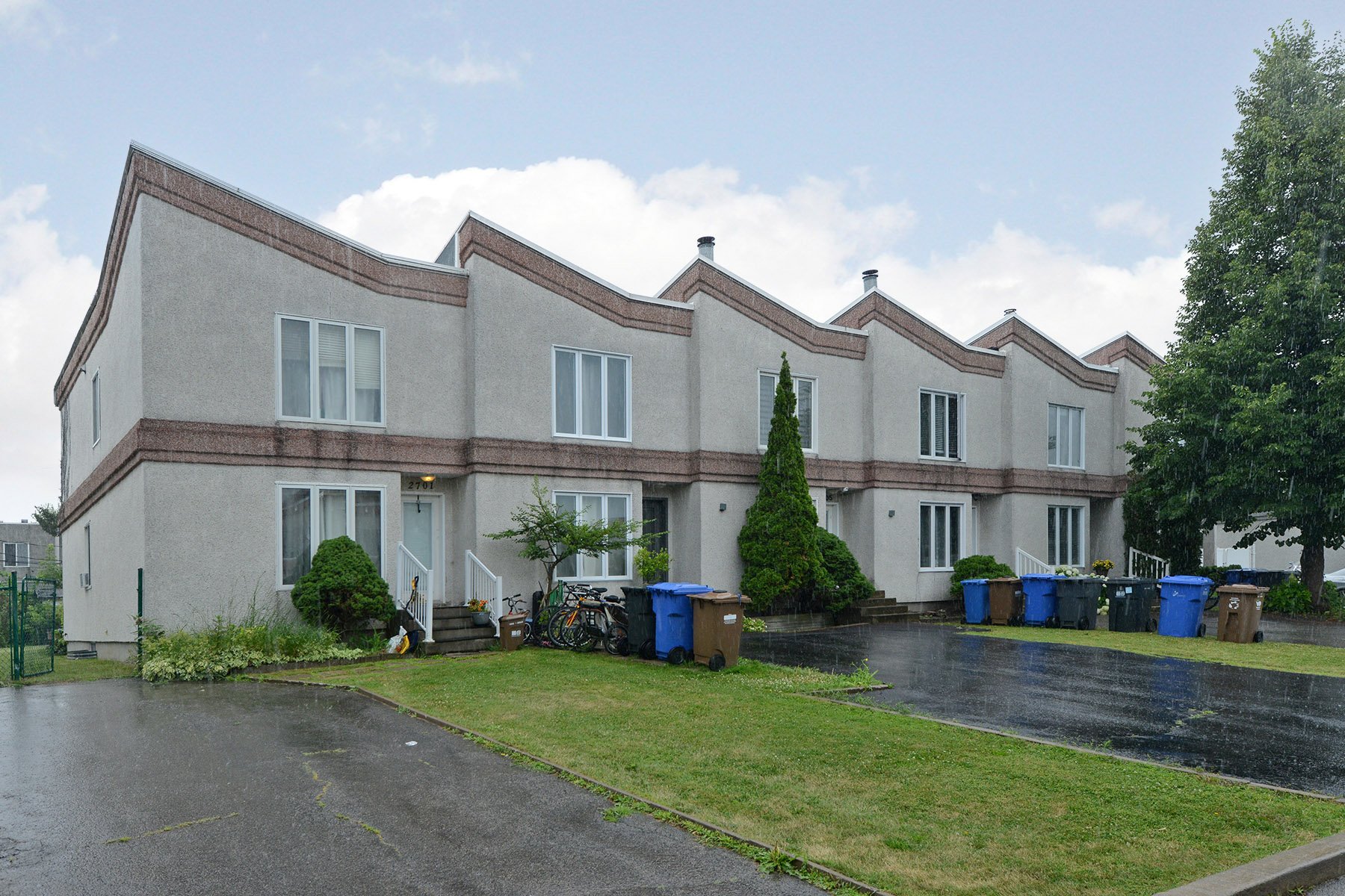 Façade