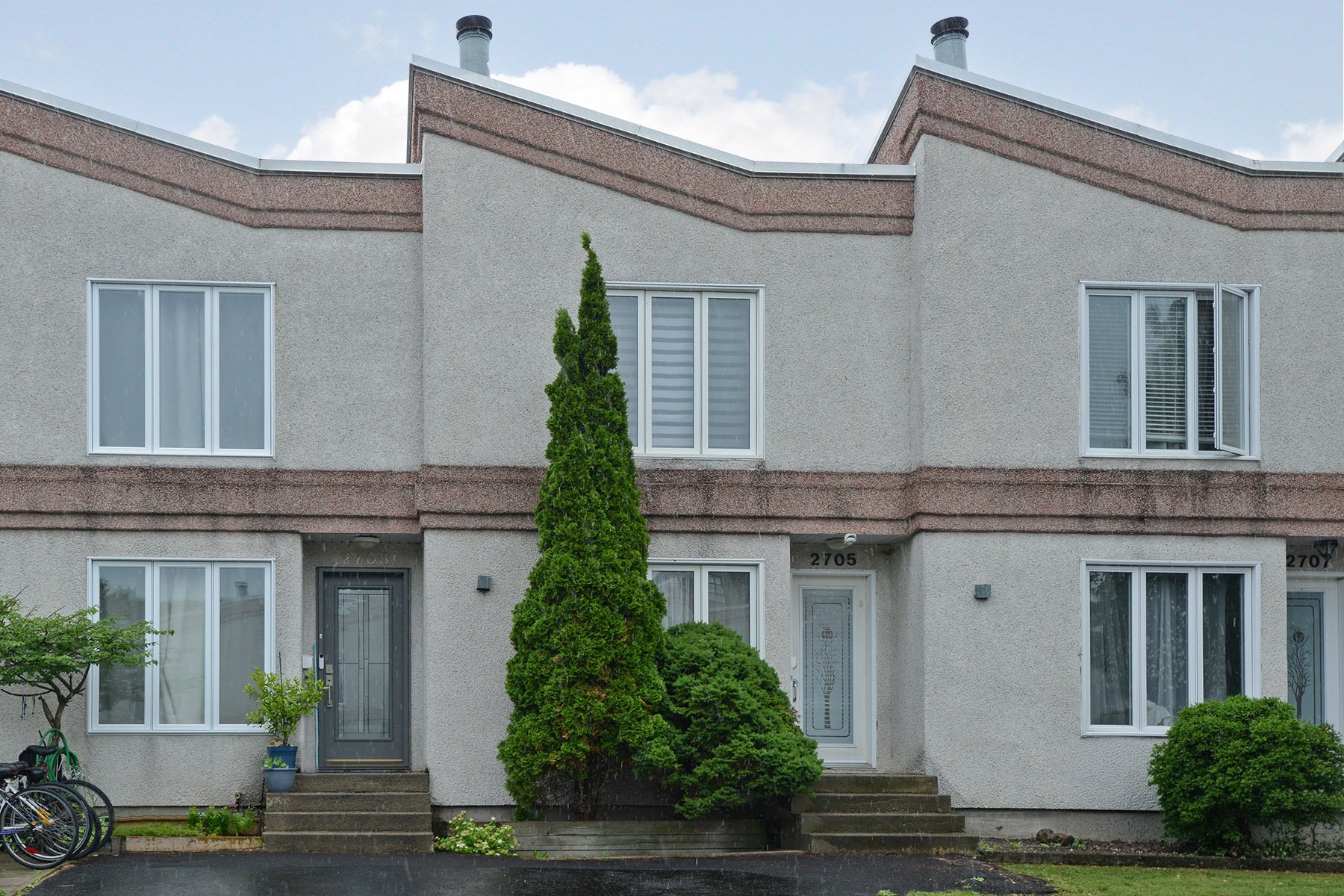 Façade