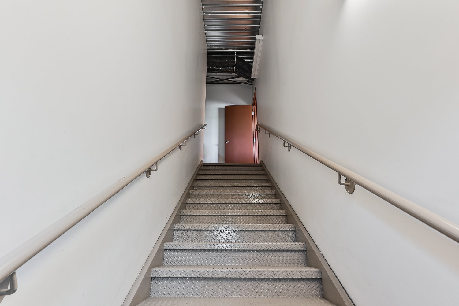 Accès privé au local du 2e