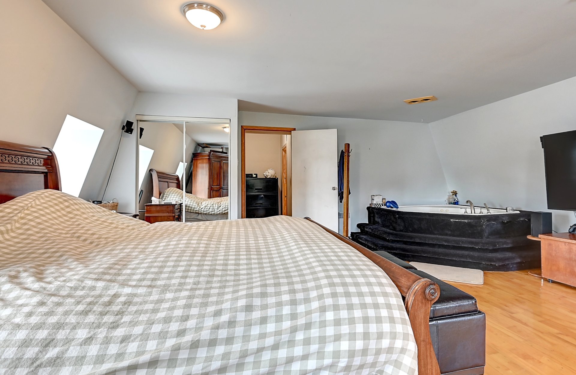 Primary bedroom