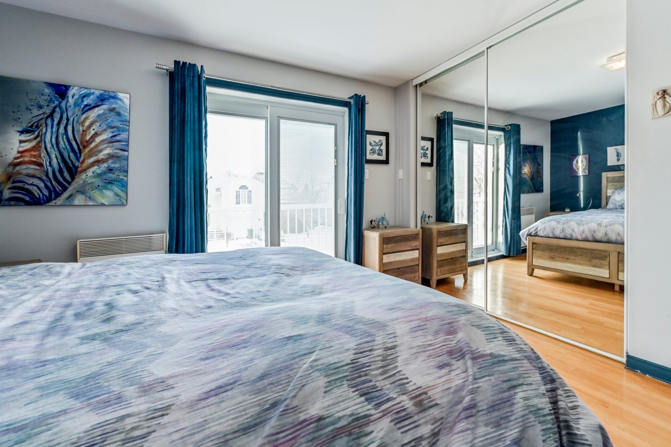 Grand garde-robe double