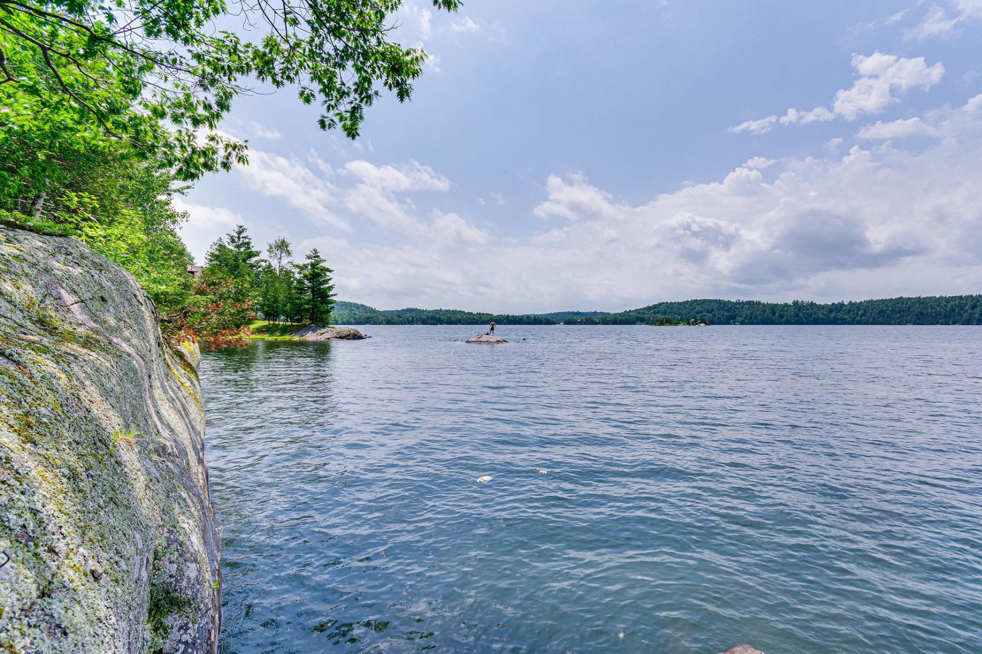 Vue sur l'eau