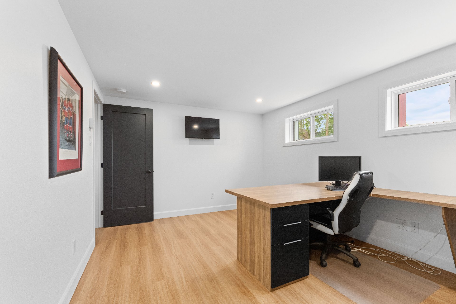 Bureau 4