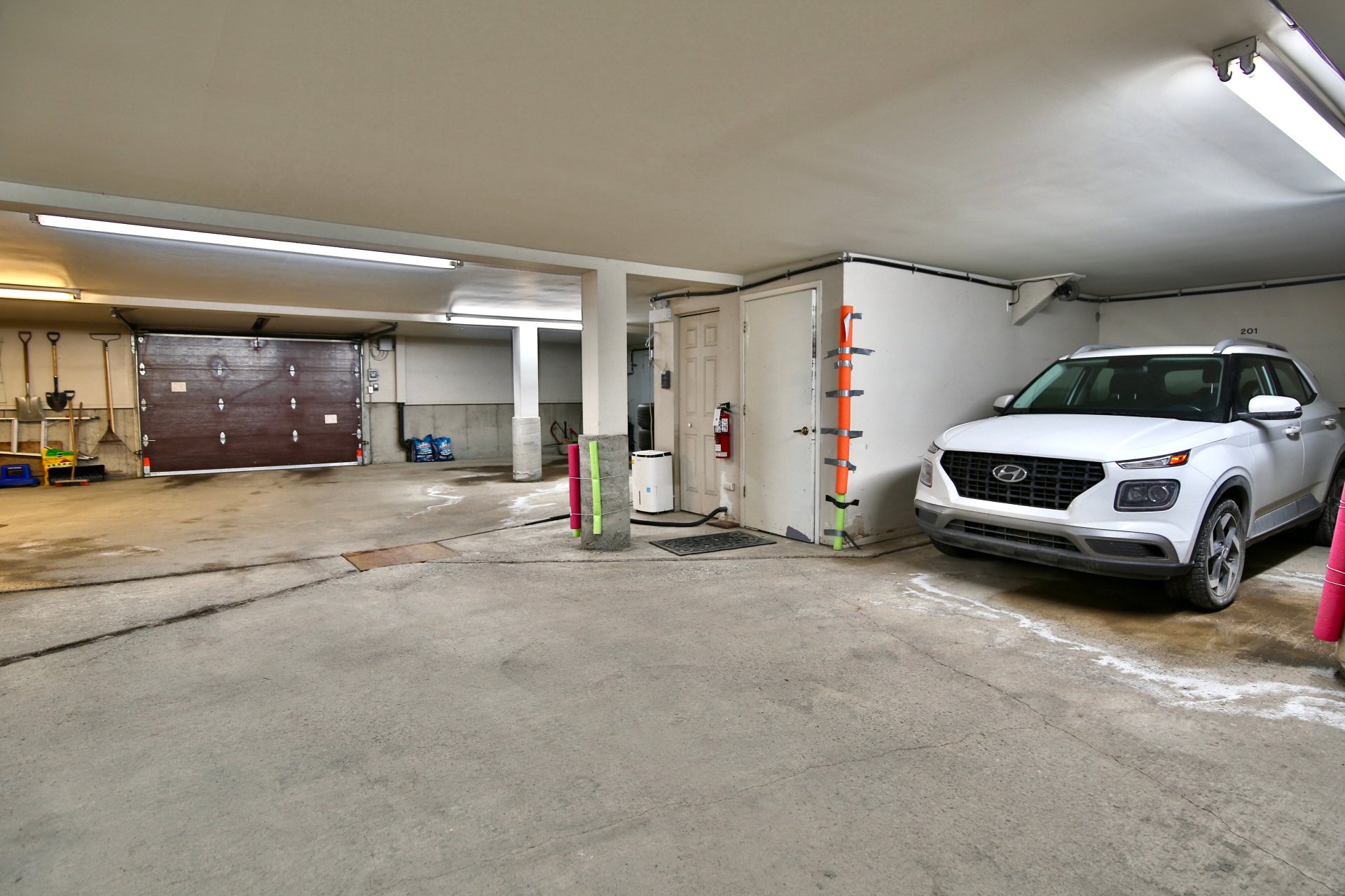 Garage intérieur