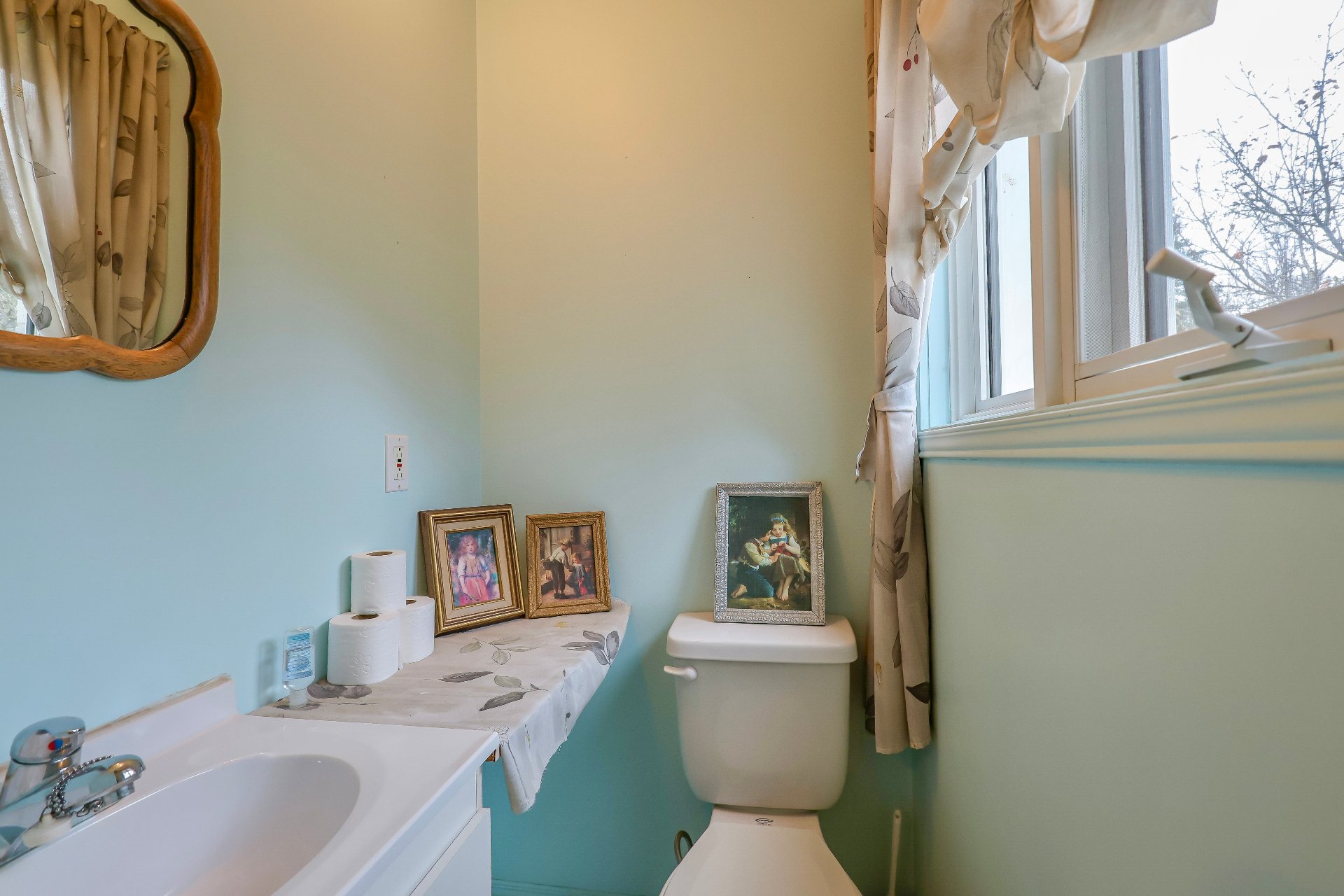 Salle de bains attenante à la CCP