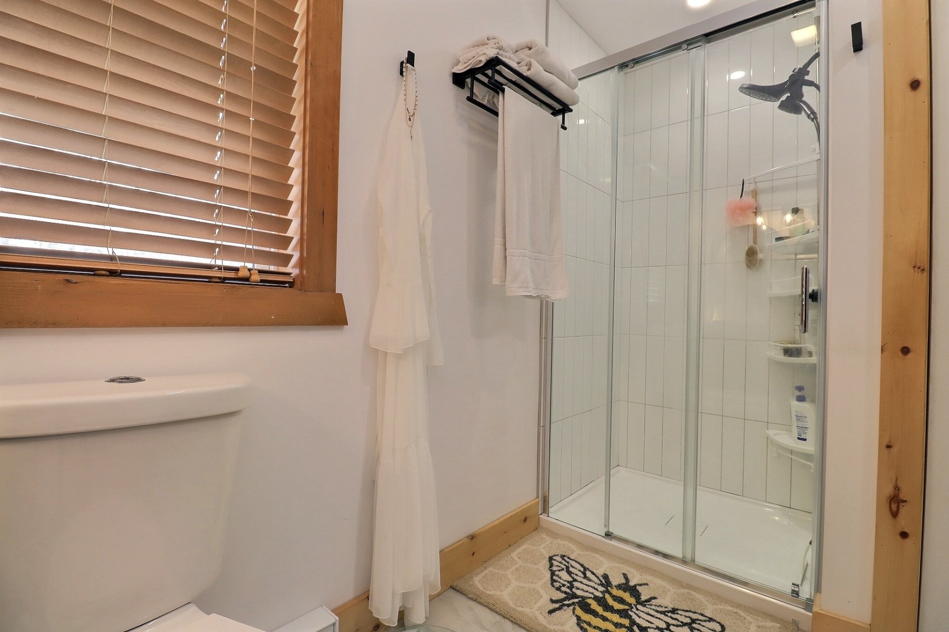 Salle de bains attenante à la CCP