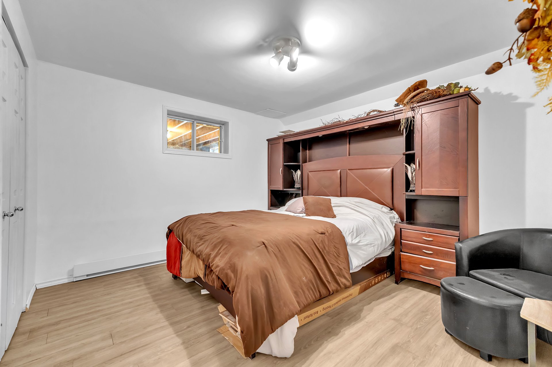 Il sert de chambre