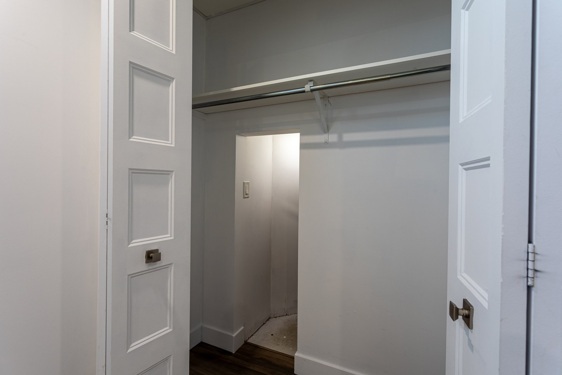 Chambre #3  Garde robe