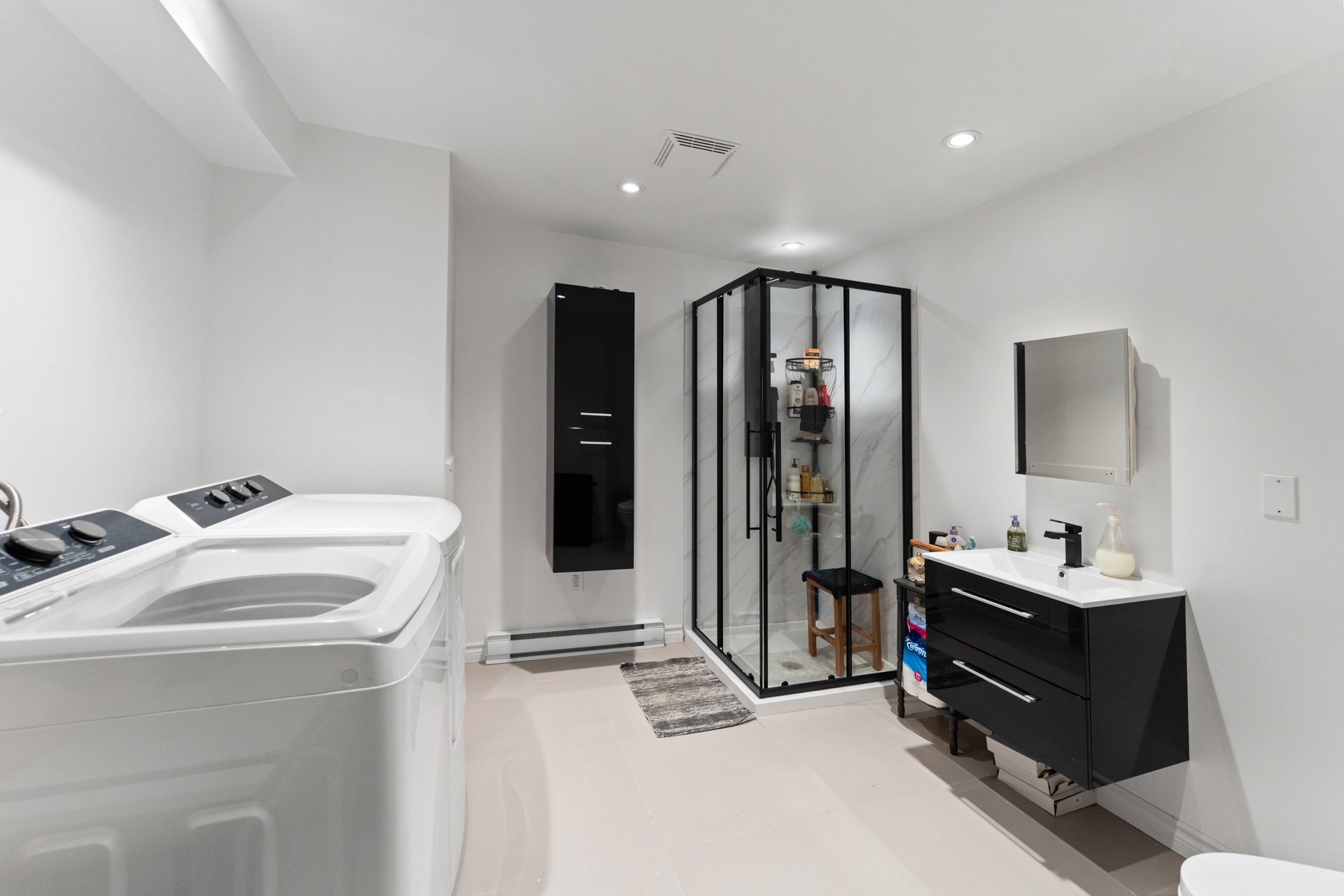 salle de lavage logement s-sol