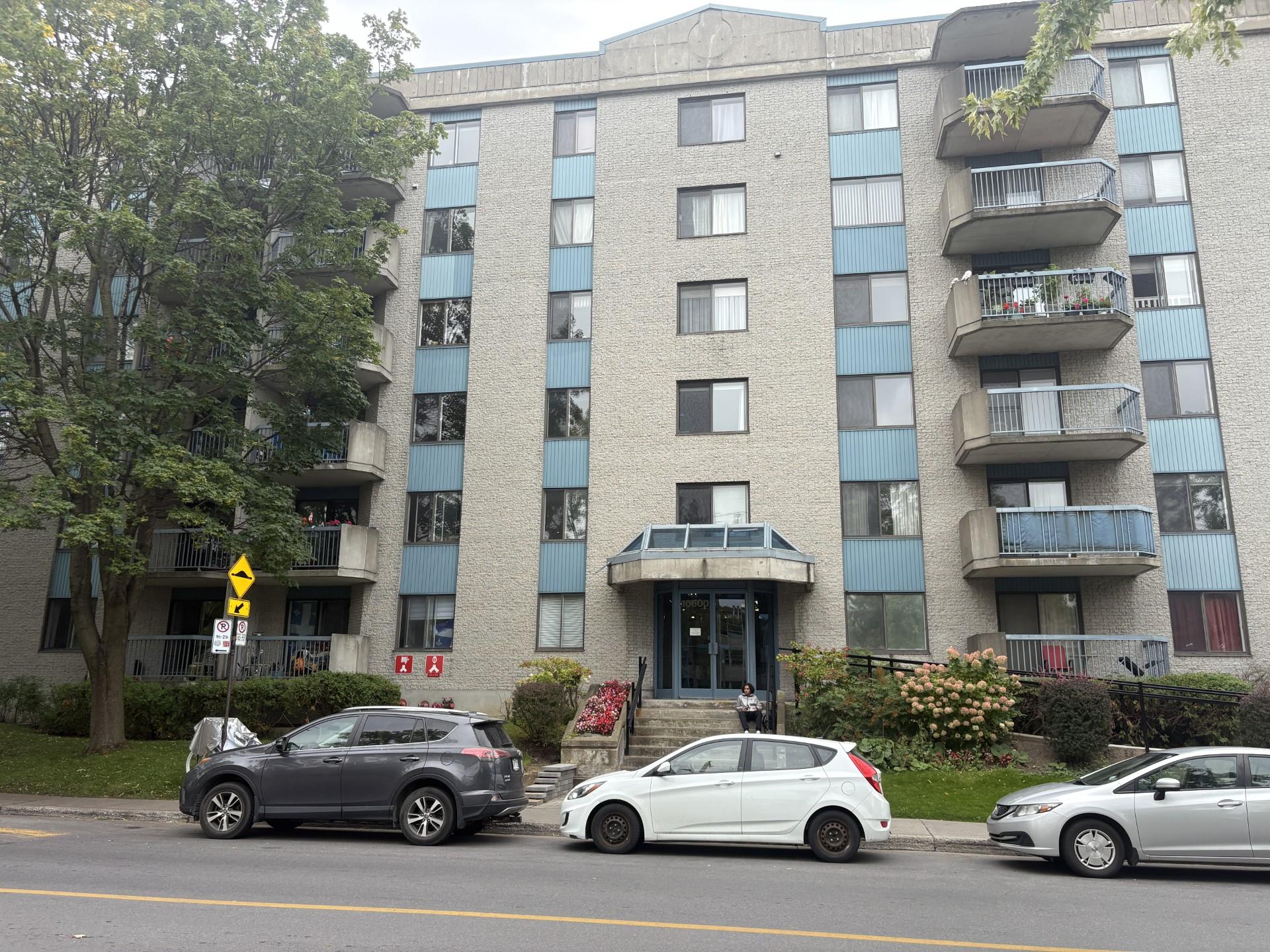 Façade