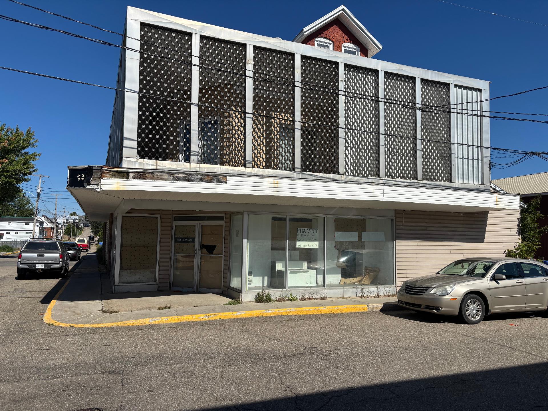 Façade