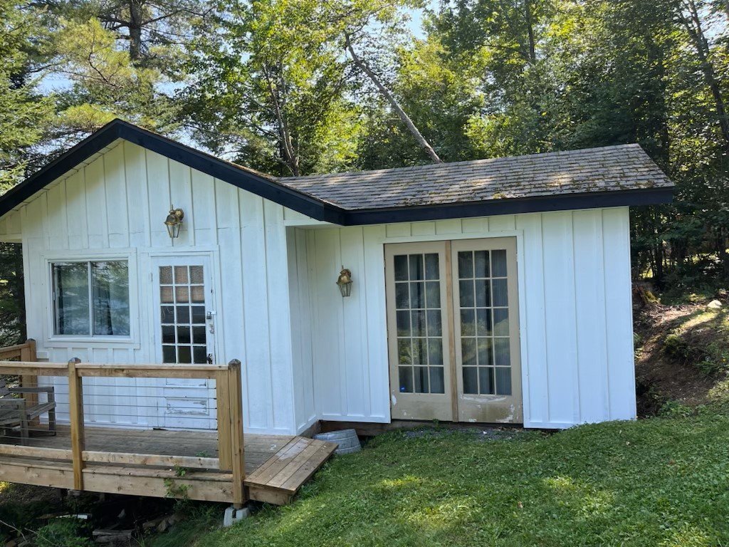 Remise entièrement aménagée