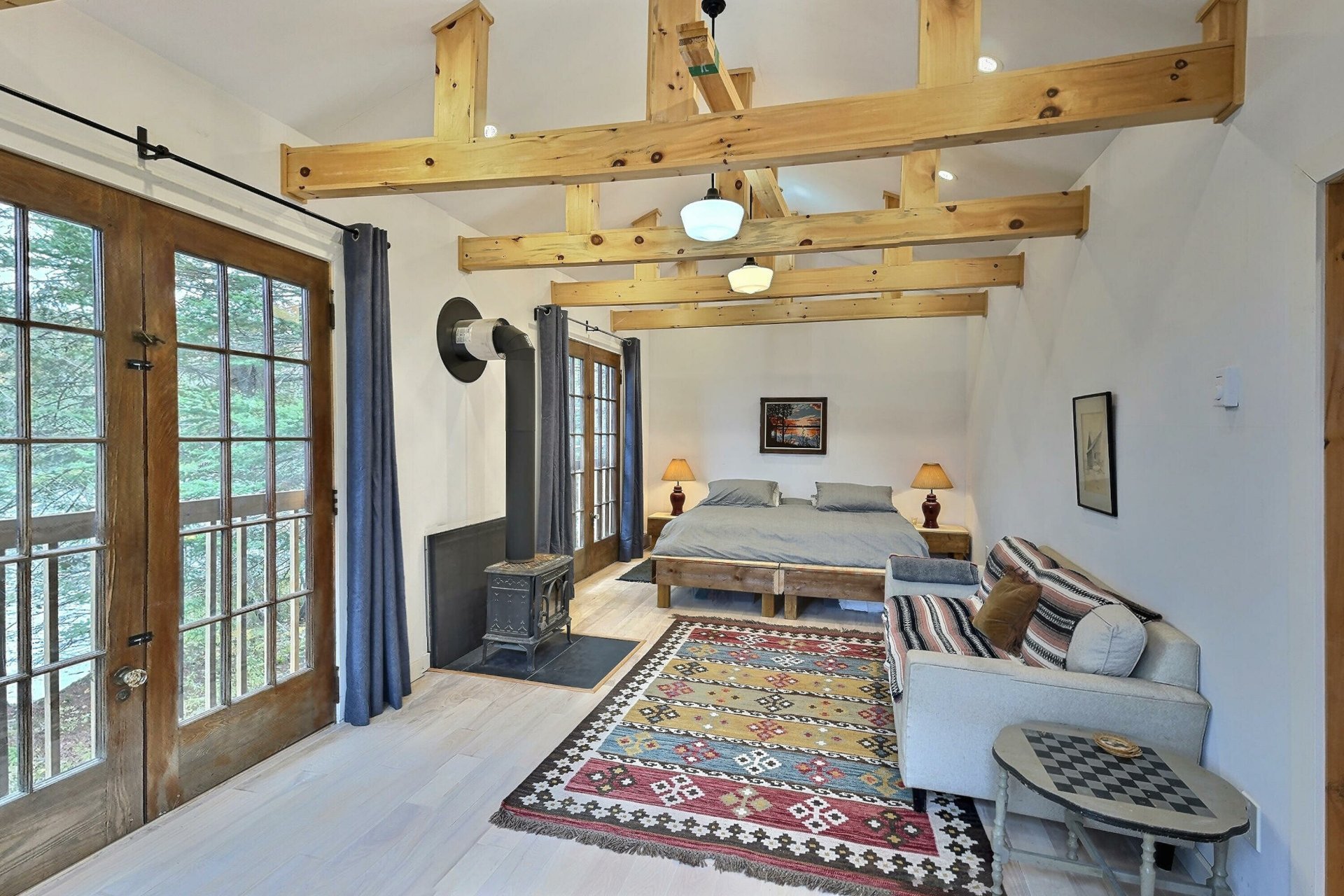 Remise entièrement aménagée