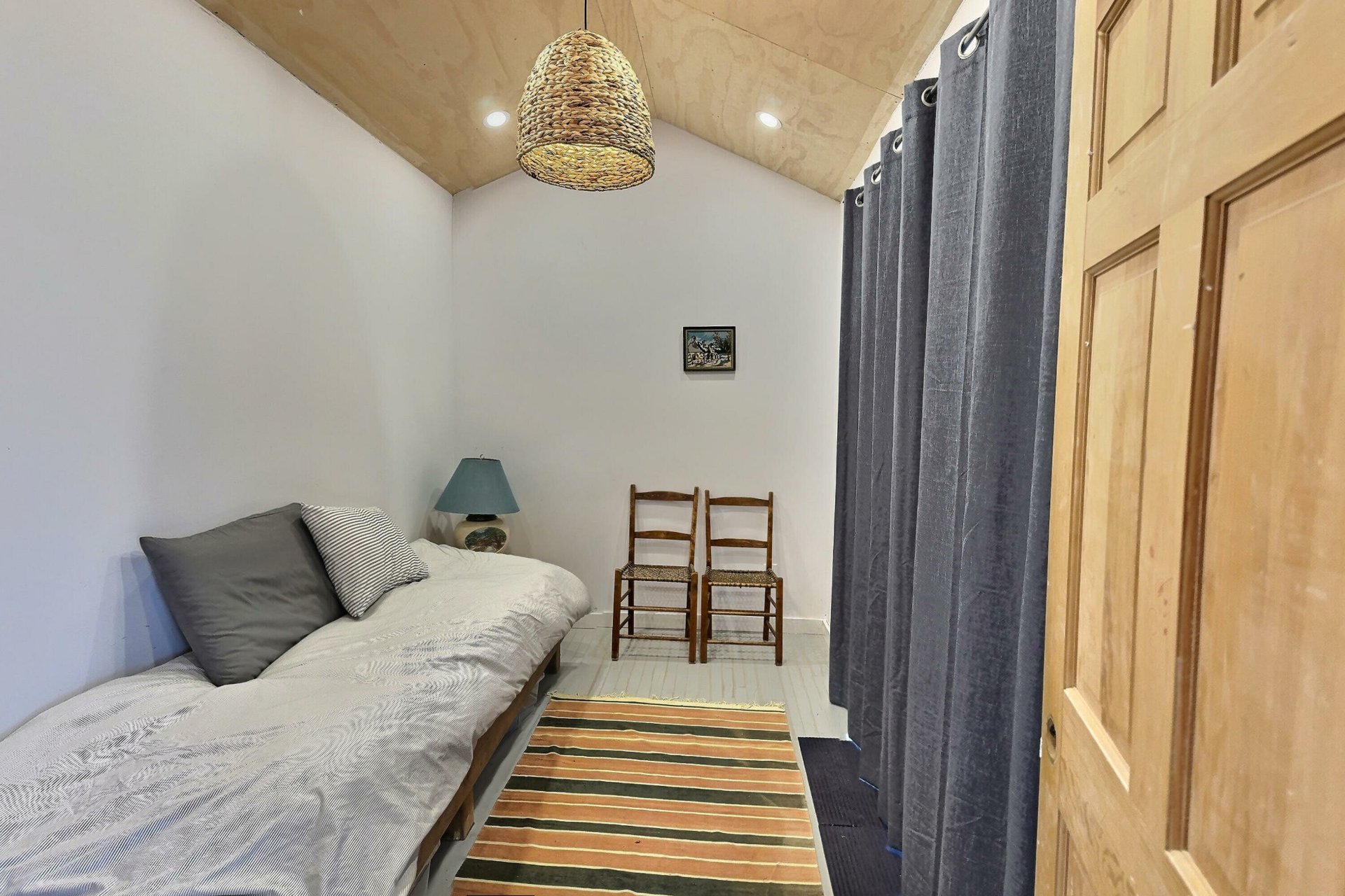 Remise entièrement aménagée