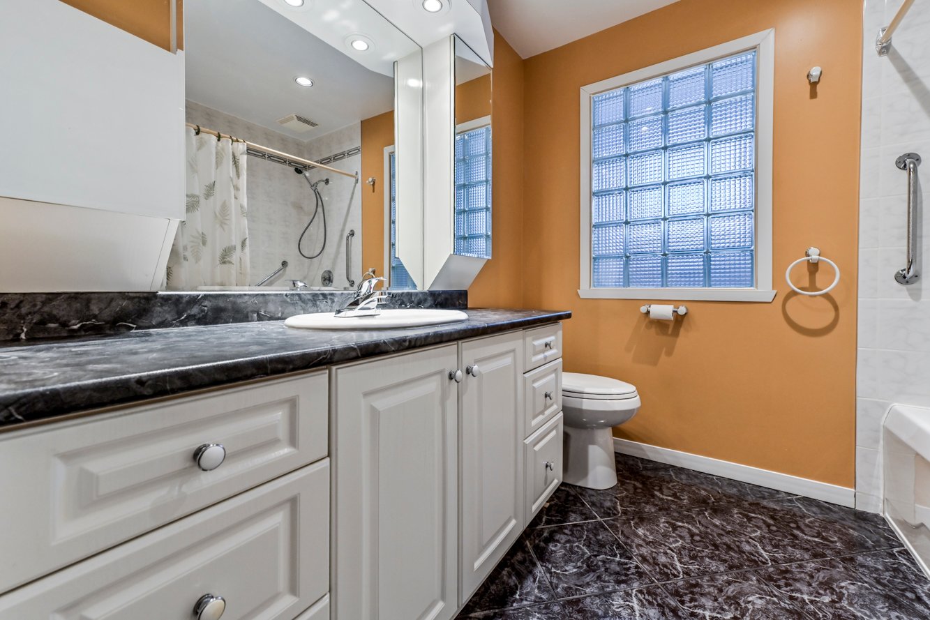 Vanité avec rangement