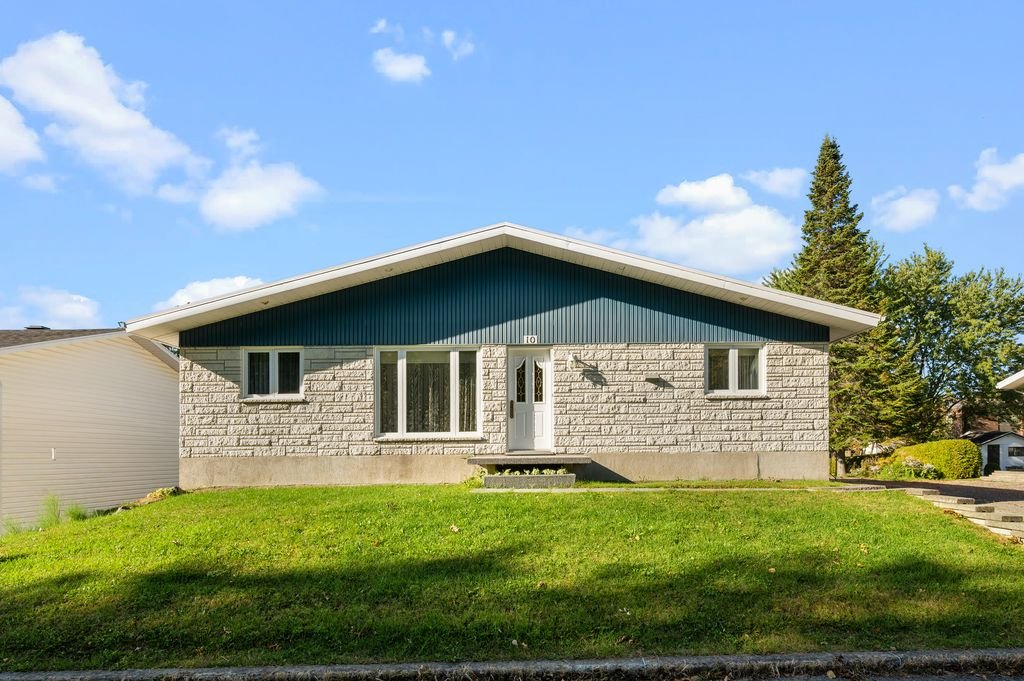 Façade