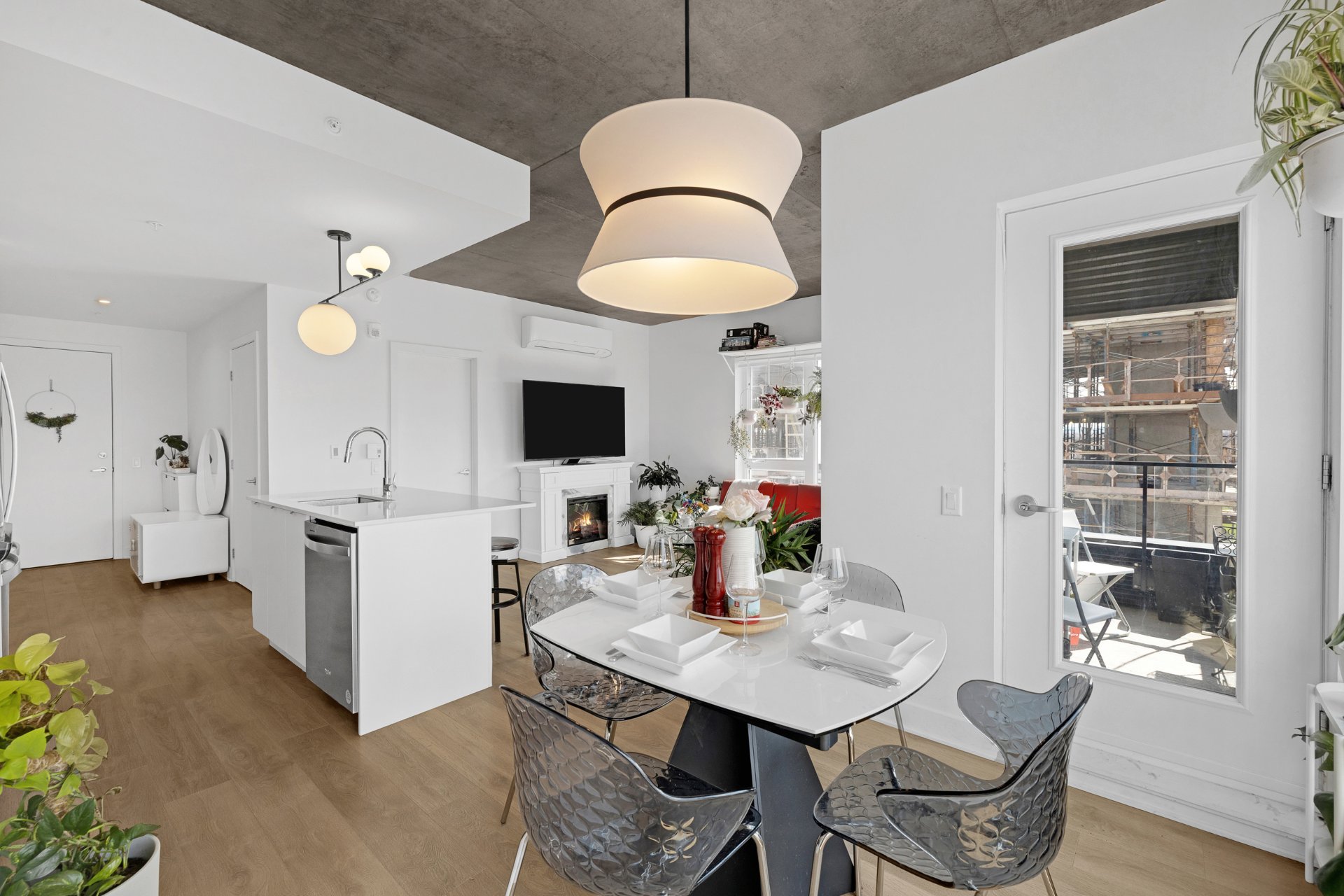 Dining room