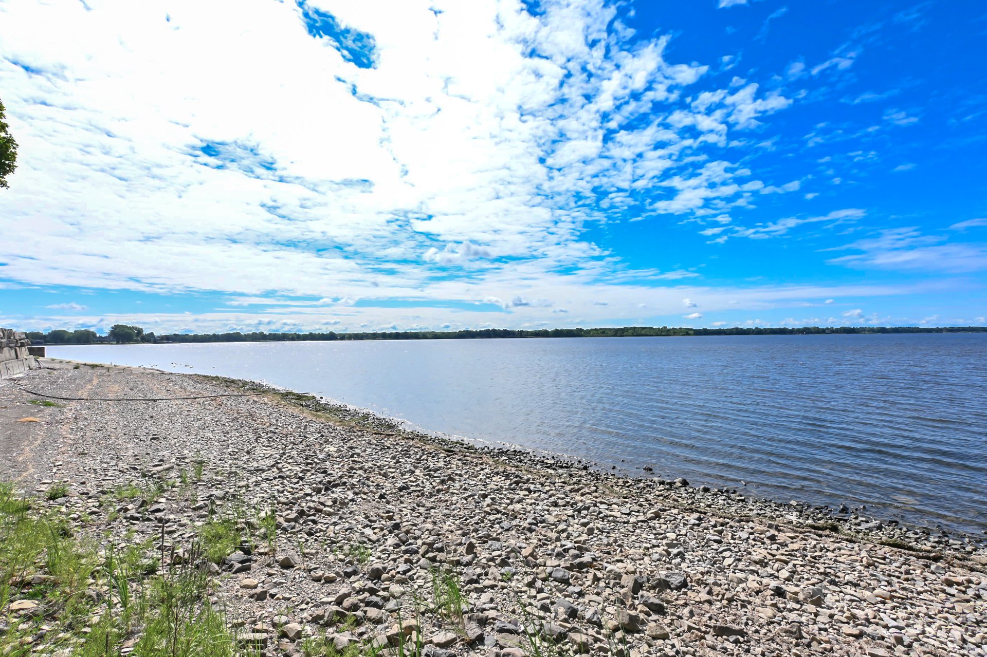 Eau claire et baignable